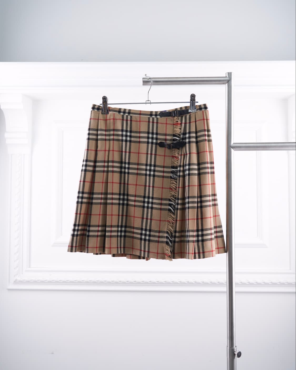 Burberry 블루라벨 노바체크 버클 스트랩 랩 스커트 상품이미지1