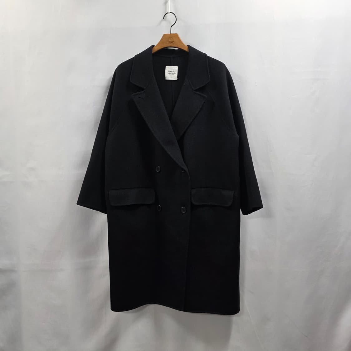 0728 STUDIO TOMBOY 울 블렌드 블랙 롱코트 (80-90-1 상품이미지1