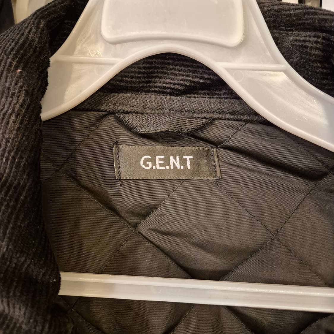 실사이즈-L(착샷잇음) 블랙  퀼팅누빔자켓 상품이미지4