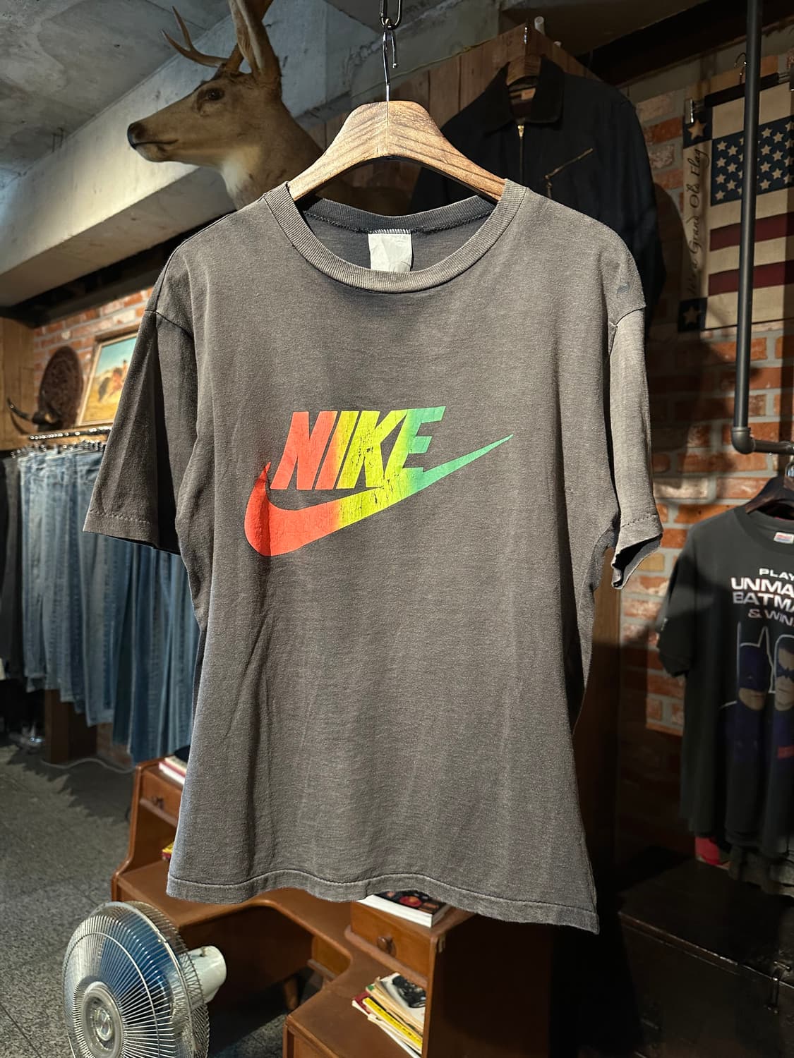 90s USA Nike 빈티지 나이키 썬페이딩 반팔 티셔츠 상품이미지2
