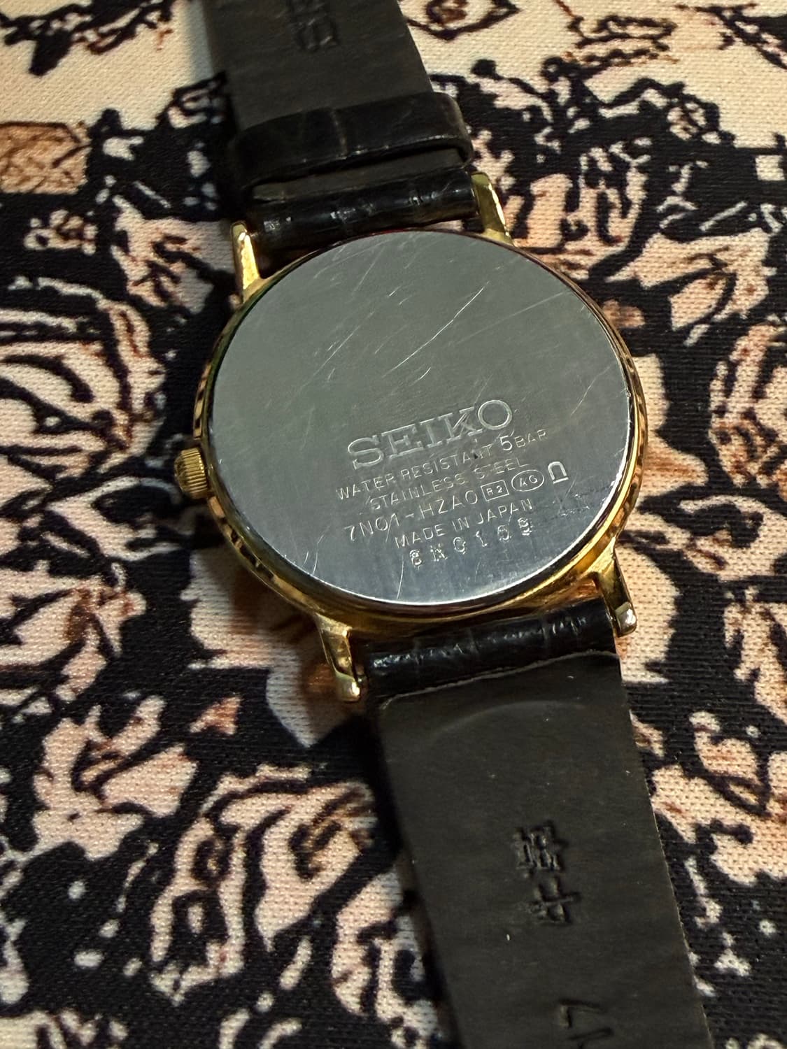 SEIKO 빈티지 쿼츠 시계 상품이미지3