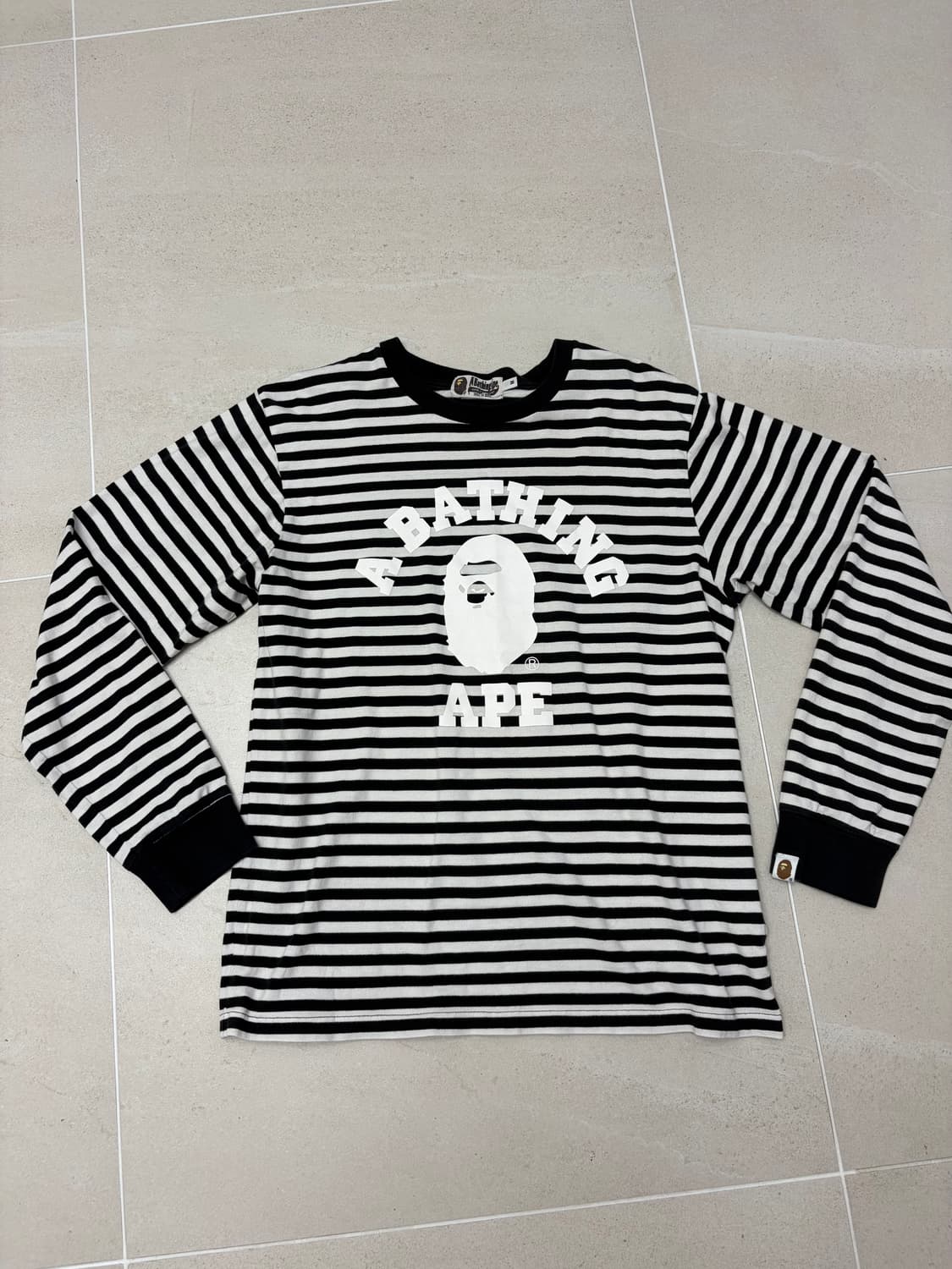 Bape 베이프 스트라이프 티셔츠 M 상품이미지2