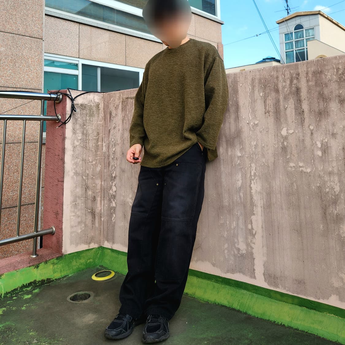 [네고가능]카키색 루즈핏 니트 상품이미지1
