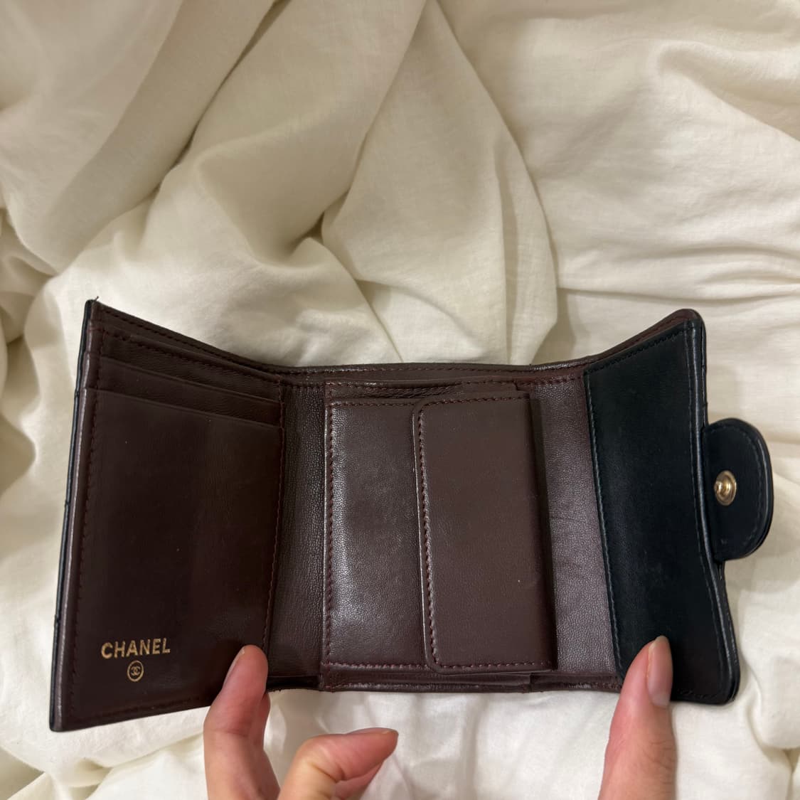 샤넬 램스킨 반지갑 상품이미지2