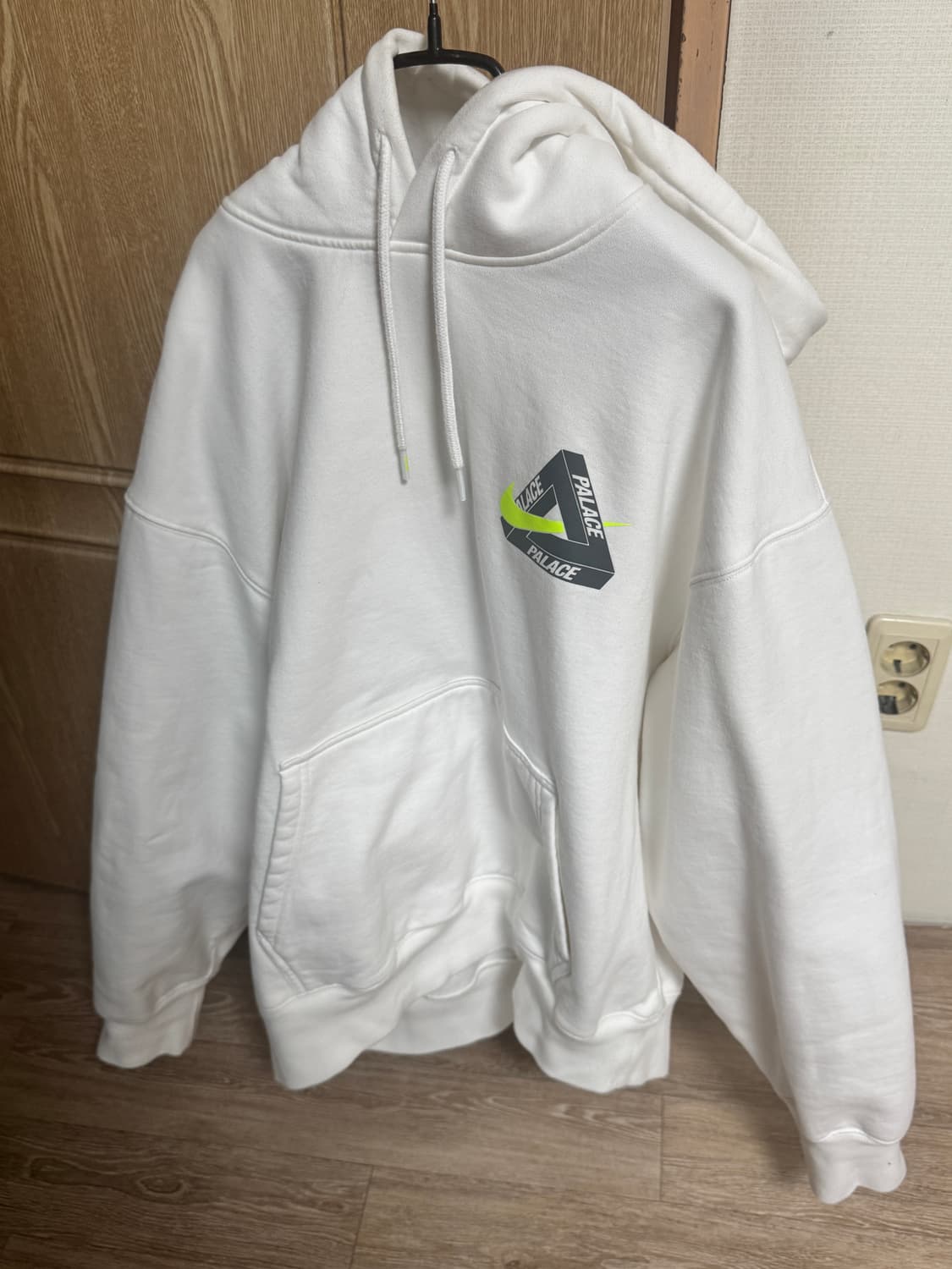 팔라스x나이키 후드 L 상품이미지1