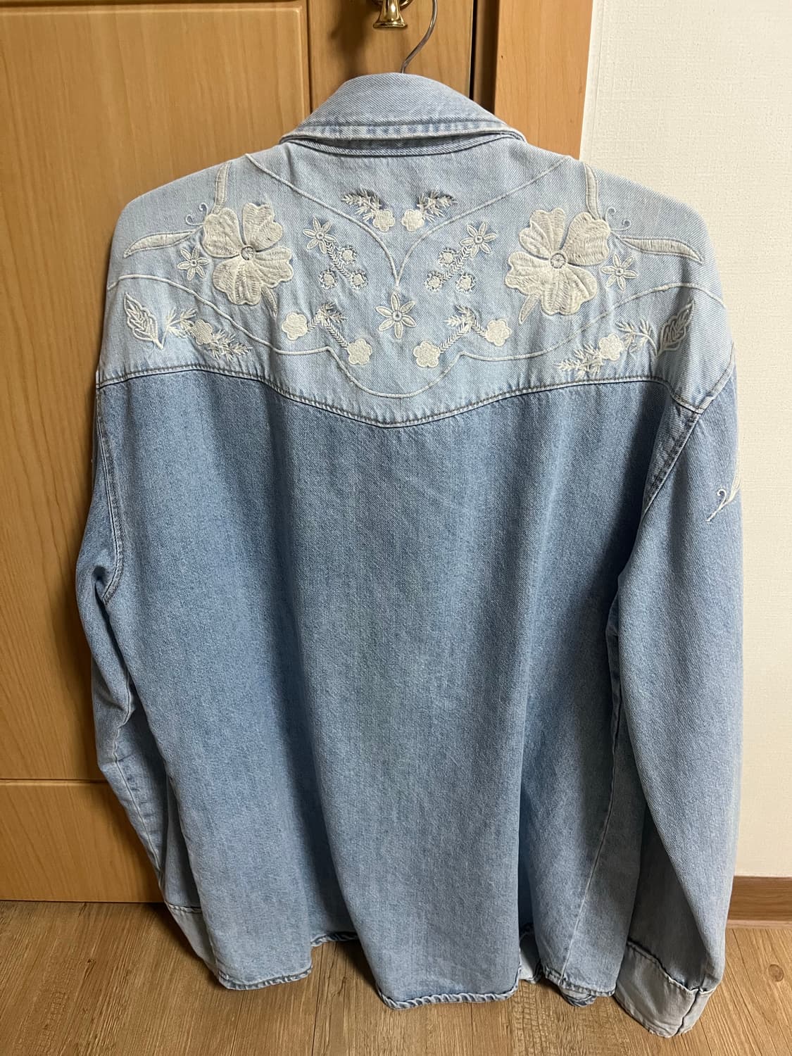 자라 바비 콜라보 웨스턴 셔츠 상품이미지2