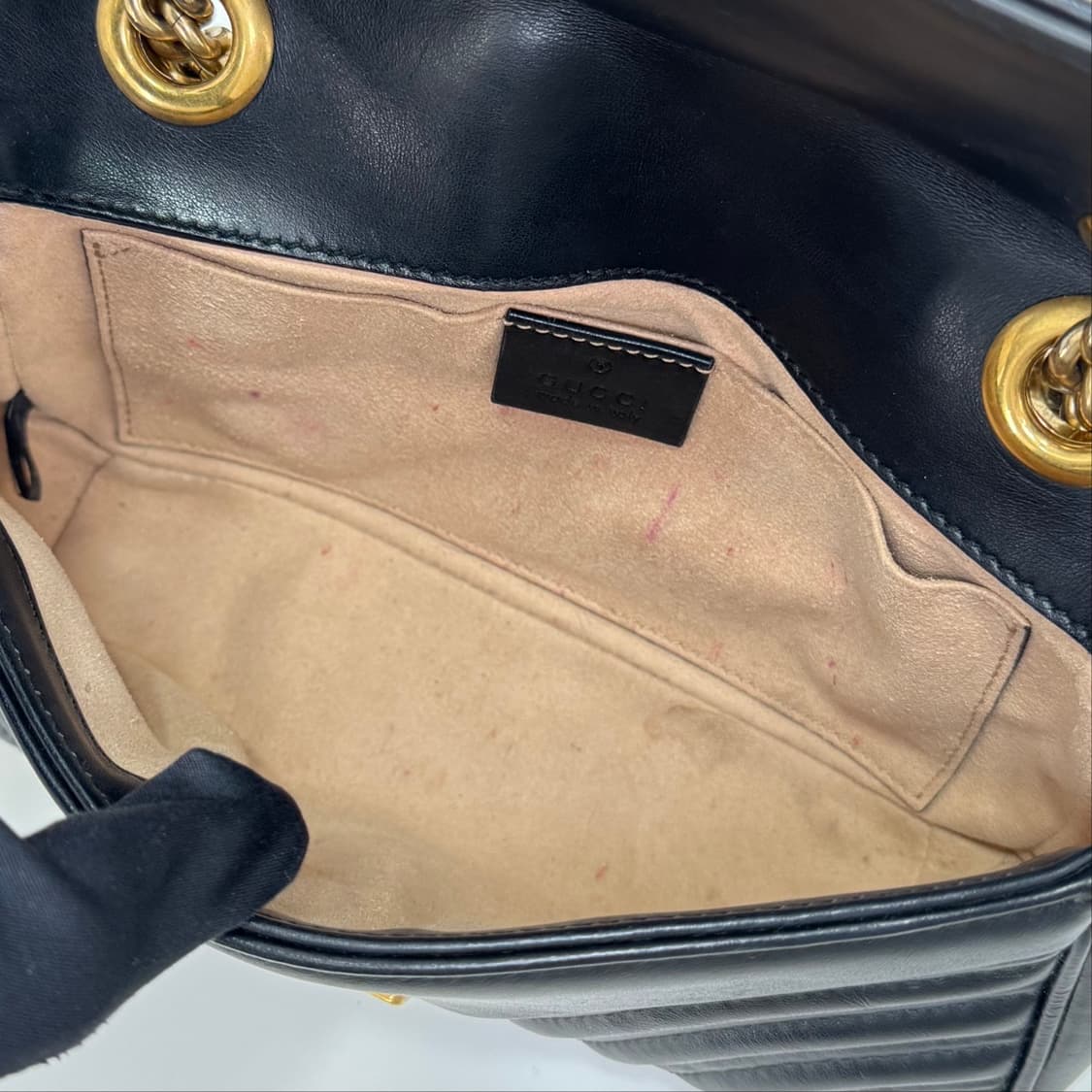 [감정완료] 구찌 마틀라세 스몰 체인 크로스백 블랙 상품이미지10