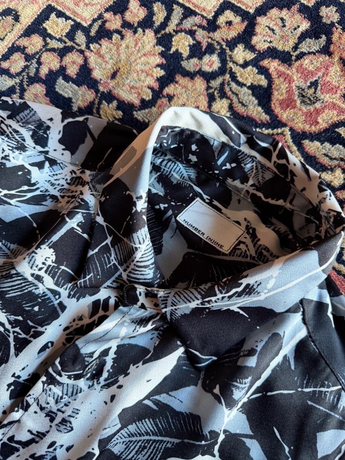 넘버나인 그래픽 셔츠 100 상품이미지3