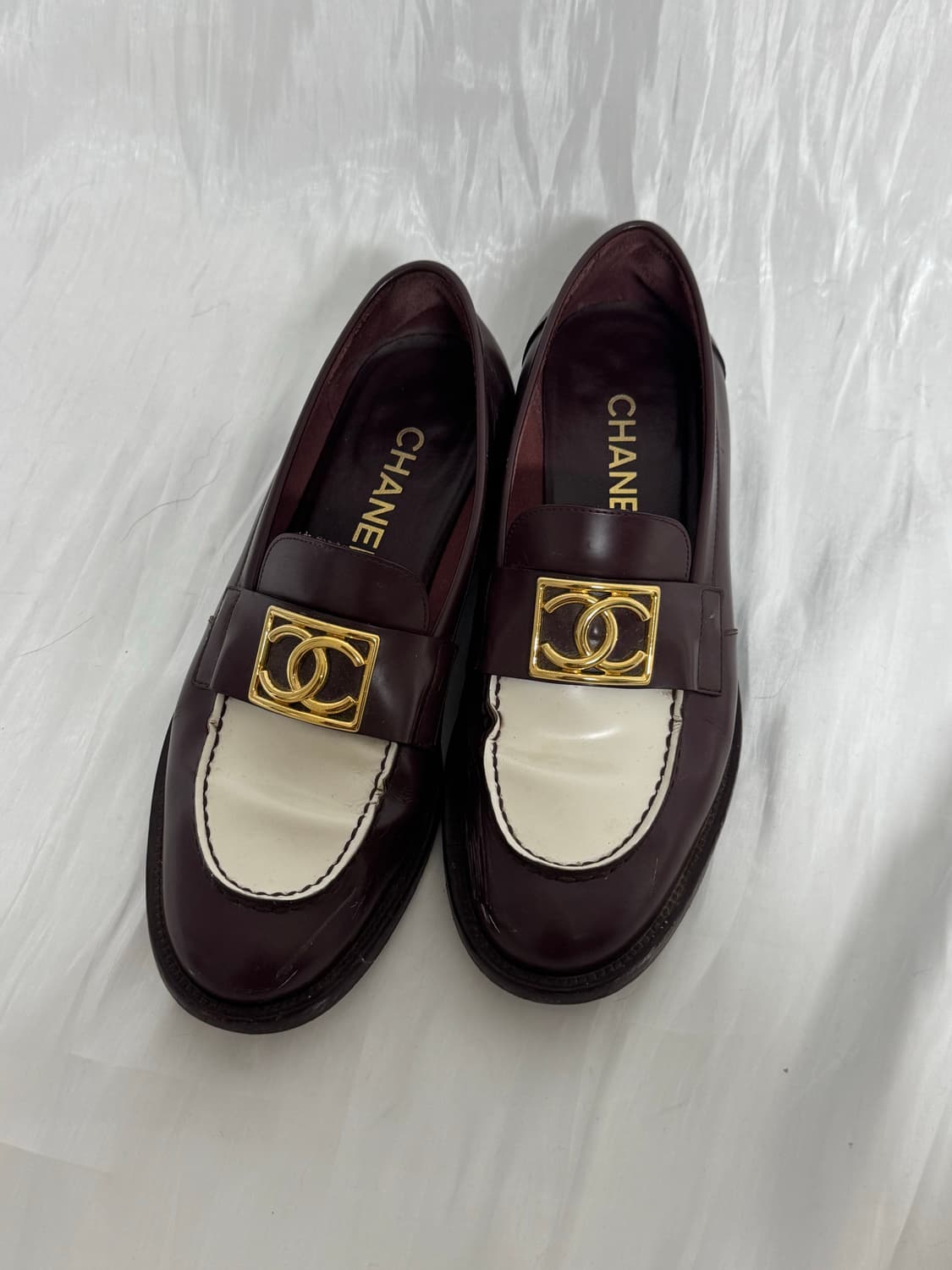 Chanel CC logo leather flat loafer 상품이미지2