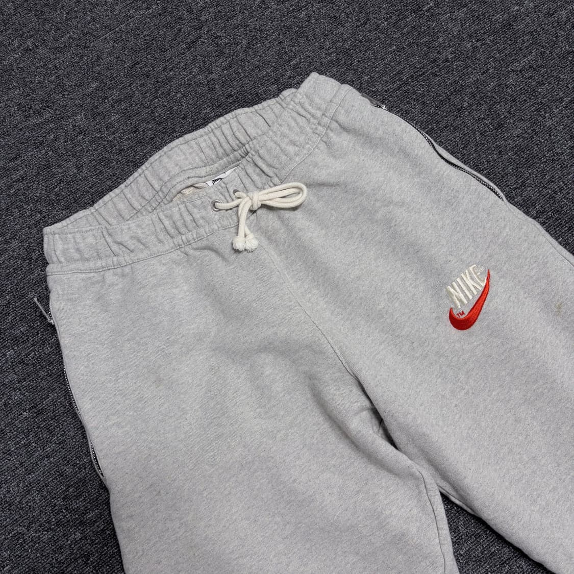 나이키 스니커 팬츠 상품이미지2