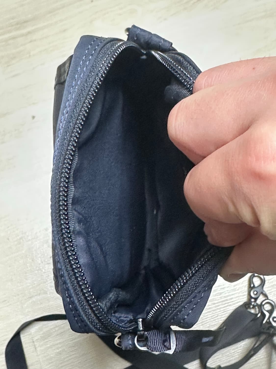 PORTER 요시다 포터 스모키 버티컬 숄더백 네이비 블루 상품이미지7