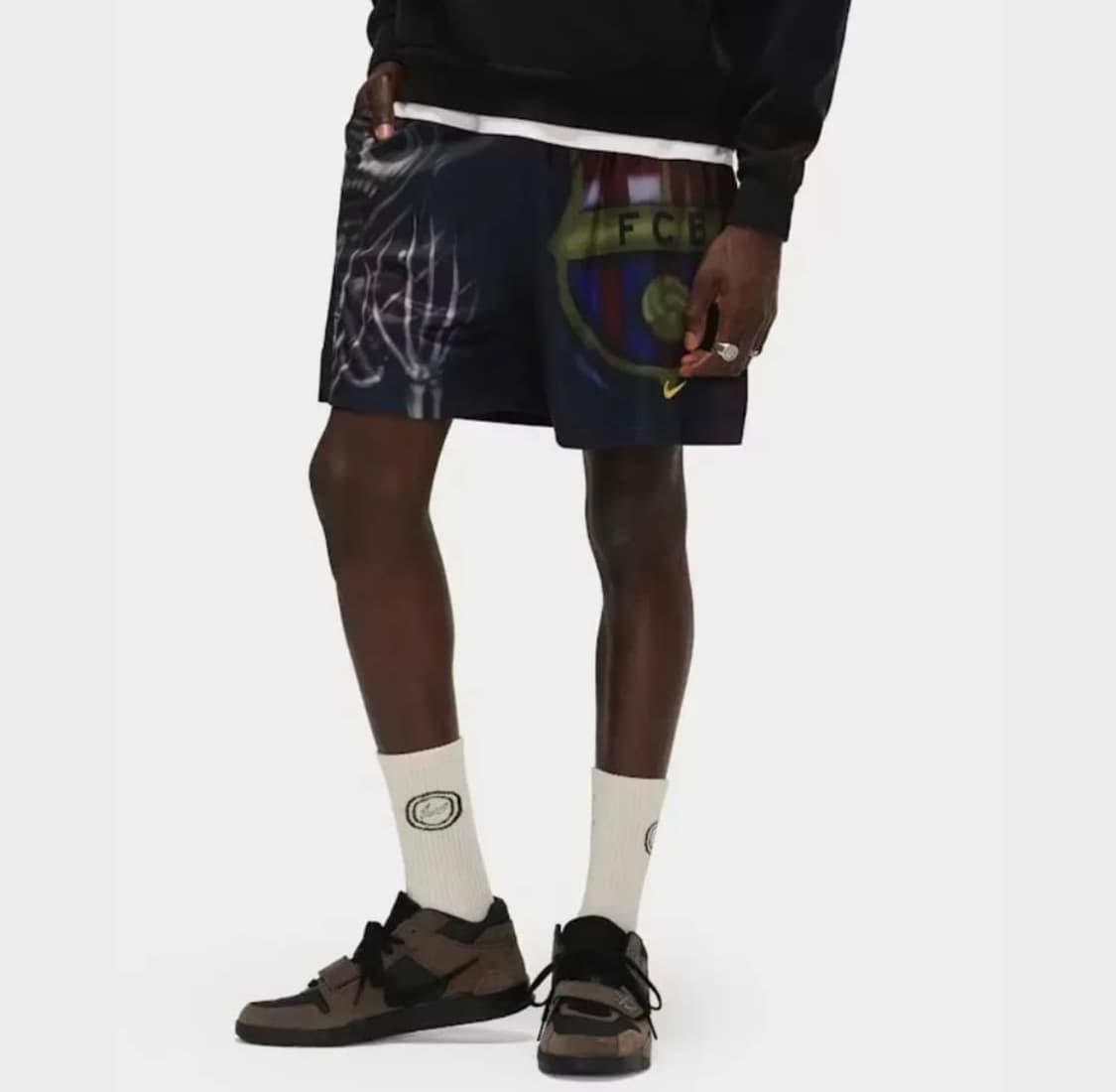 [L] travis scott X barcelona nike 쇼츠 상품이미지2