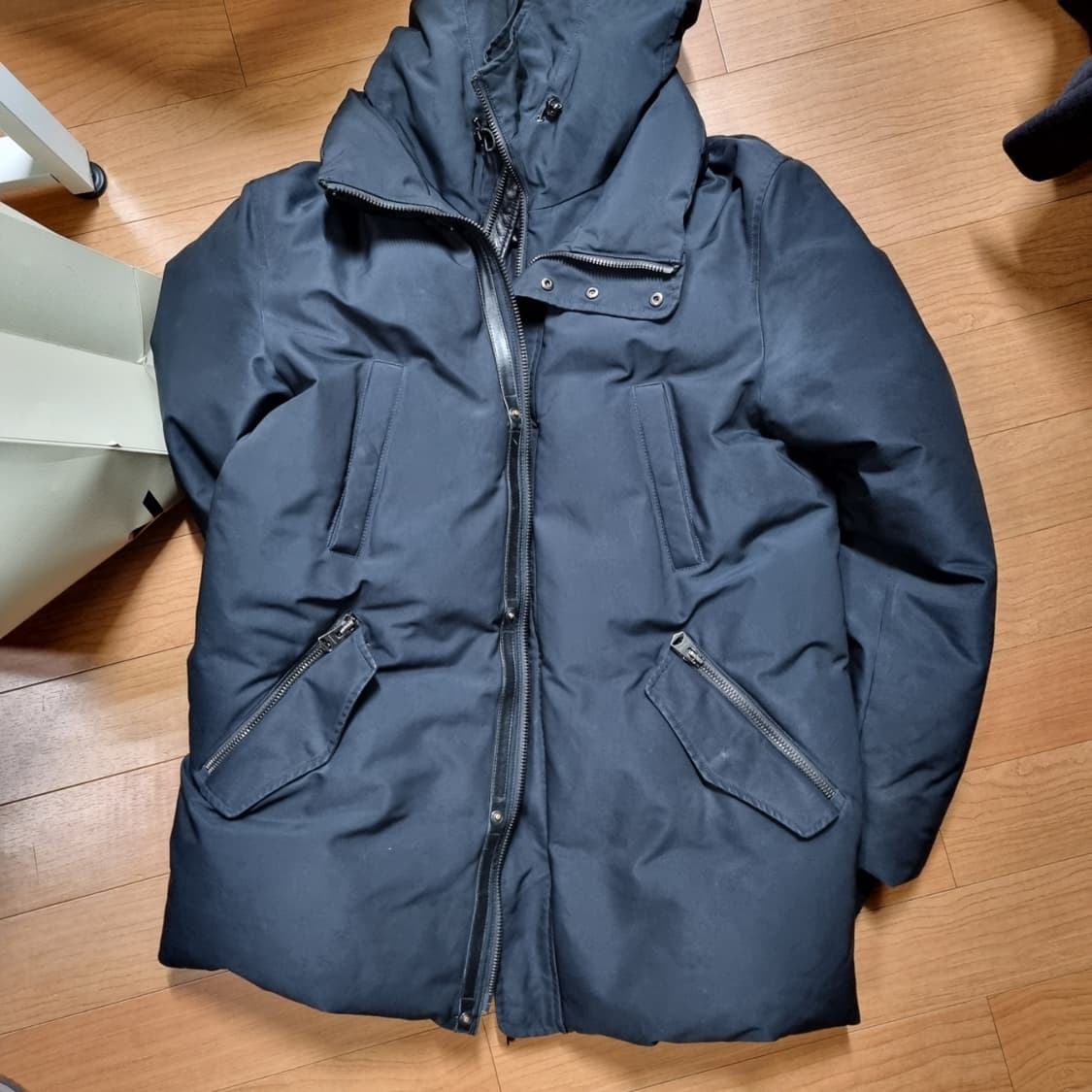 105호 맥케이지 에드워드 남성 패딩점퍼 다운 자켓 44사이즈 매장판  상품이미지9