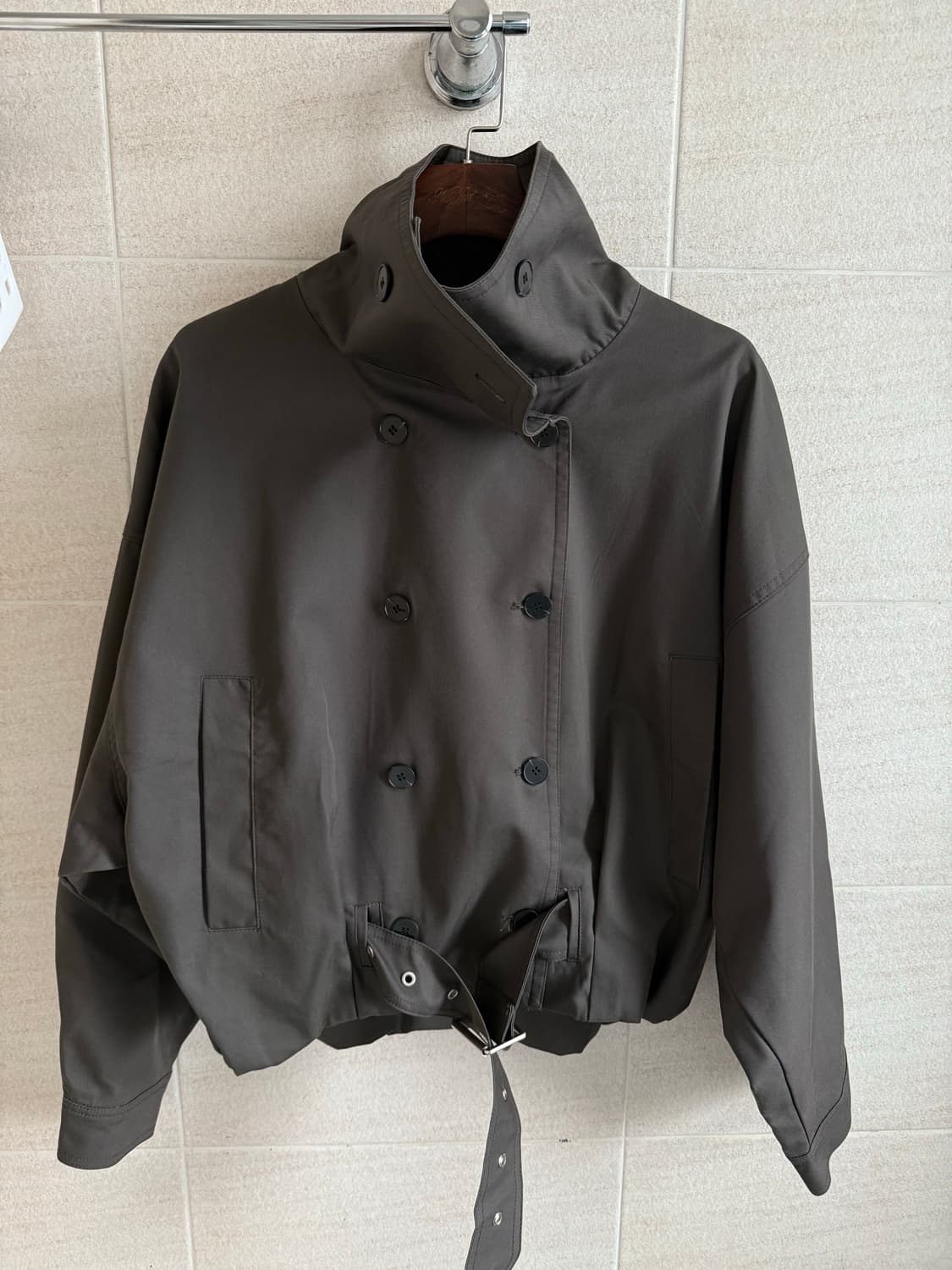 IN TERRID 쇼트 트렌치 코트 상품이미지7