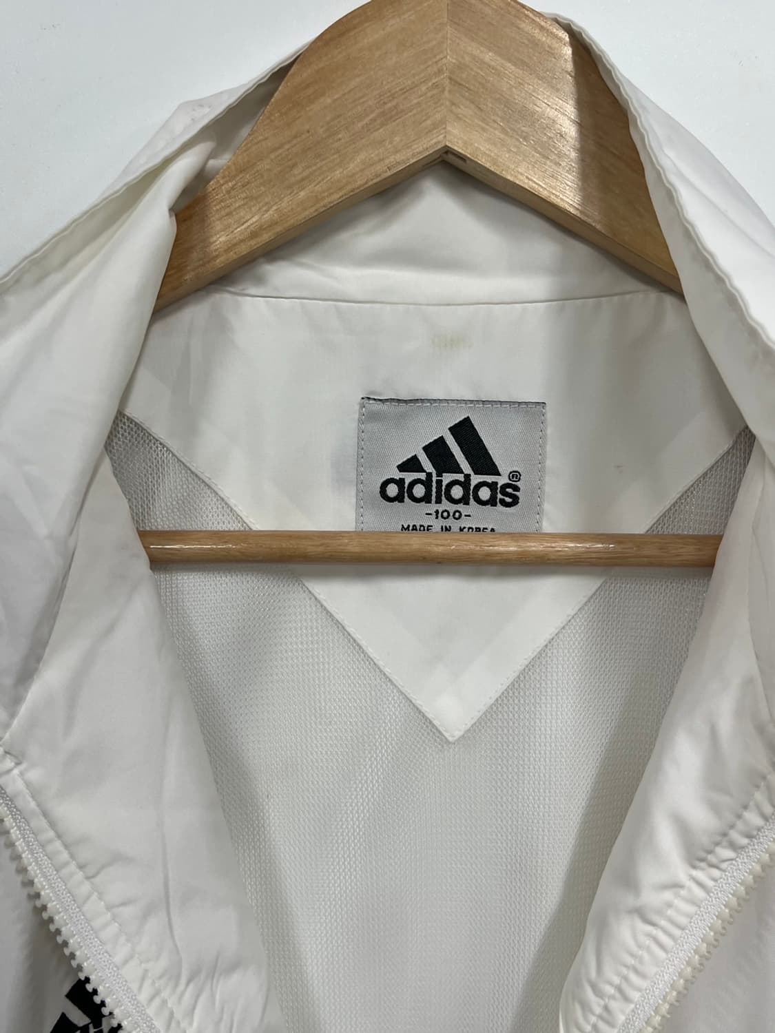 아디다스 삼선로고 올드스쿨 바람막이 상품이미지5