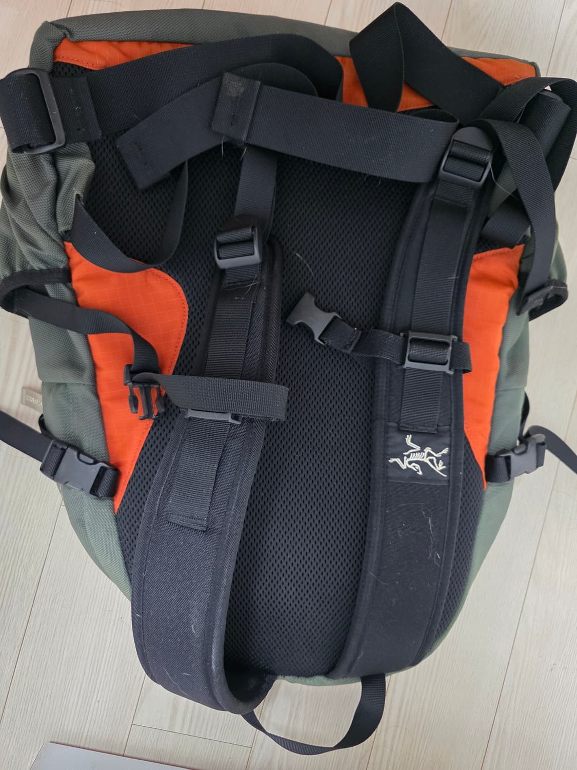 아크테릭스 와이어 백팩 상품이미지6