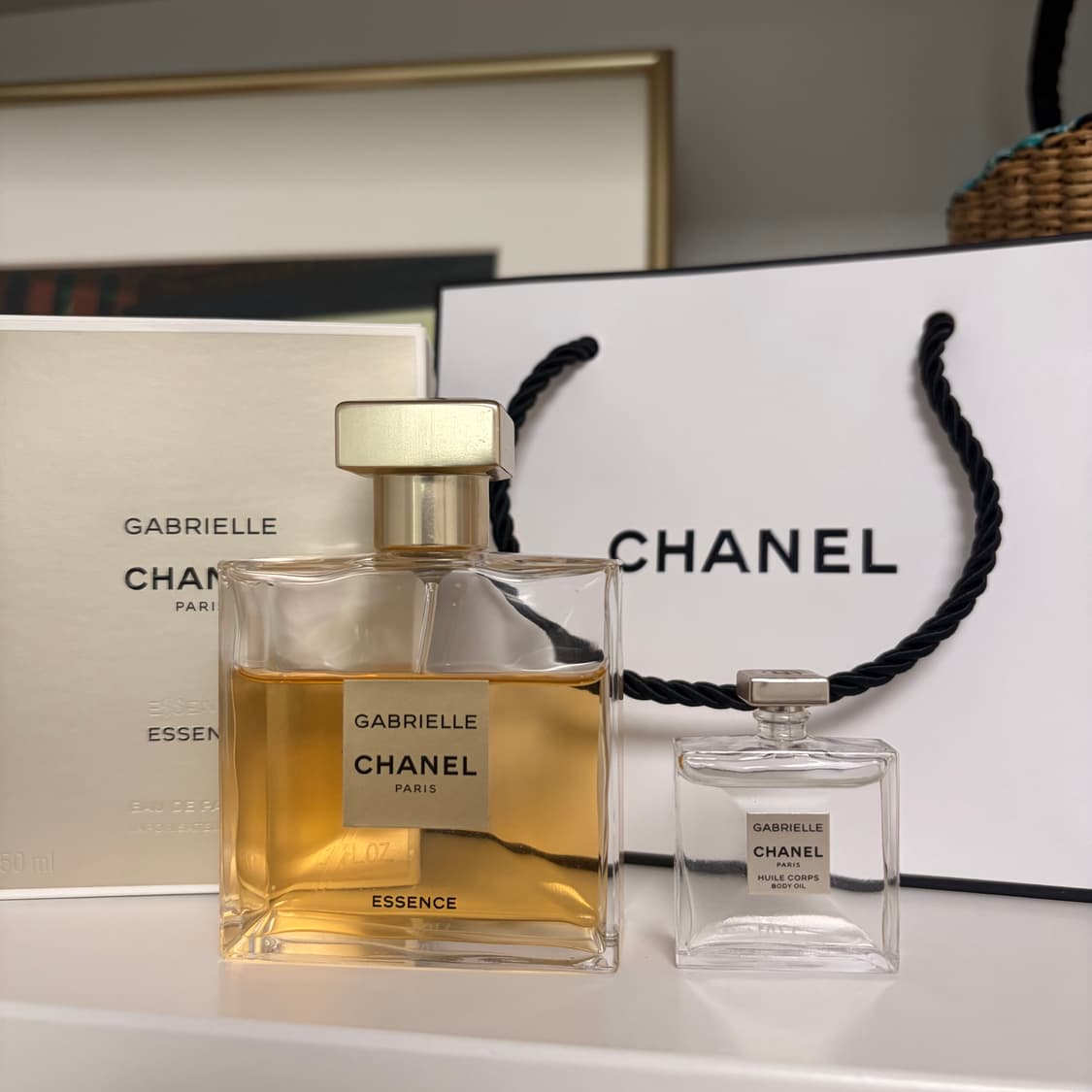 샤넬 향수 에쌍스 오 드 빠르펭 (미니 바디 오일포함) 상품이미지2