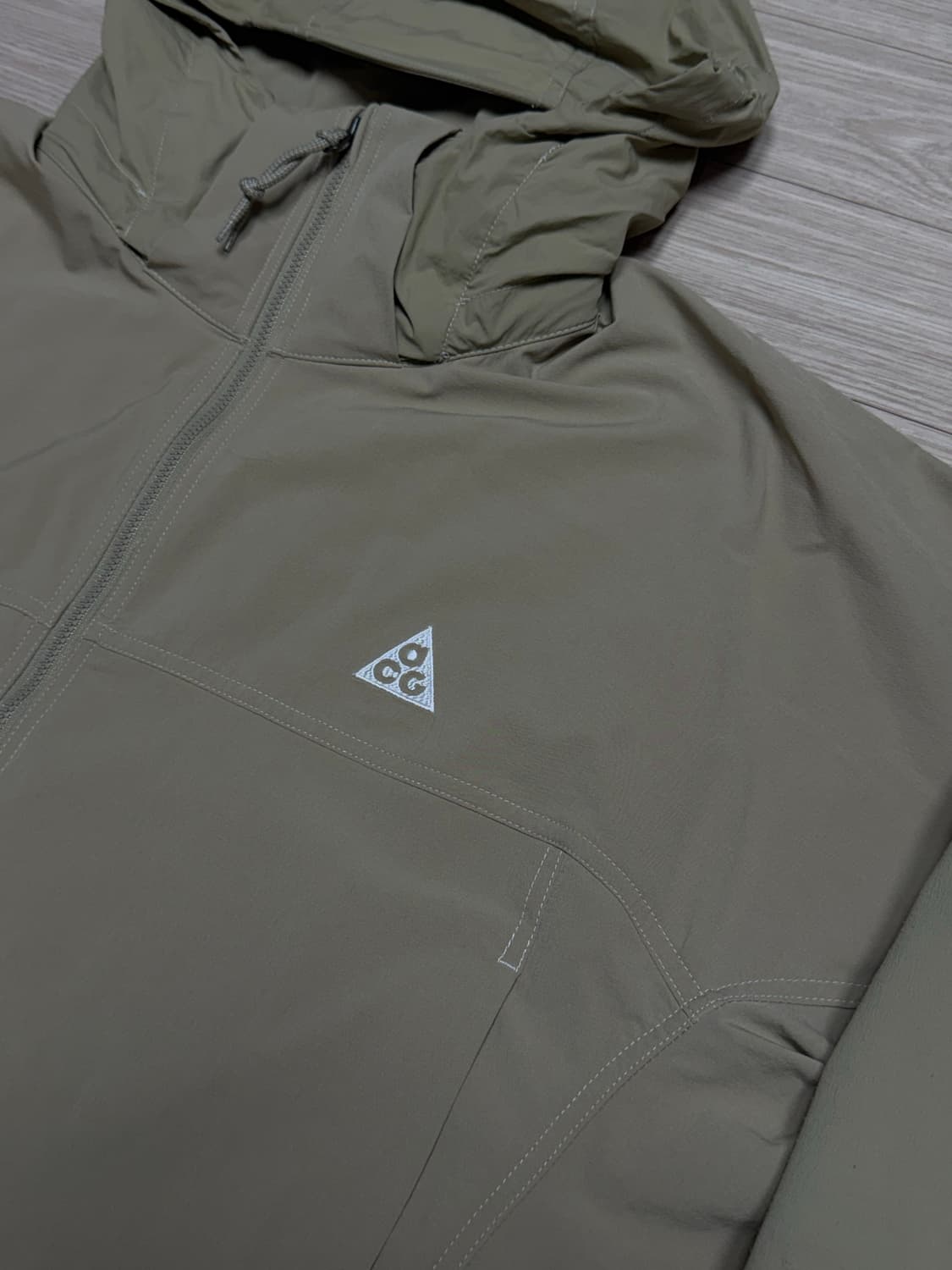 나이키 ACG 선 페어러 자켓 XXL 카키 상품이미지2