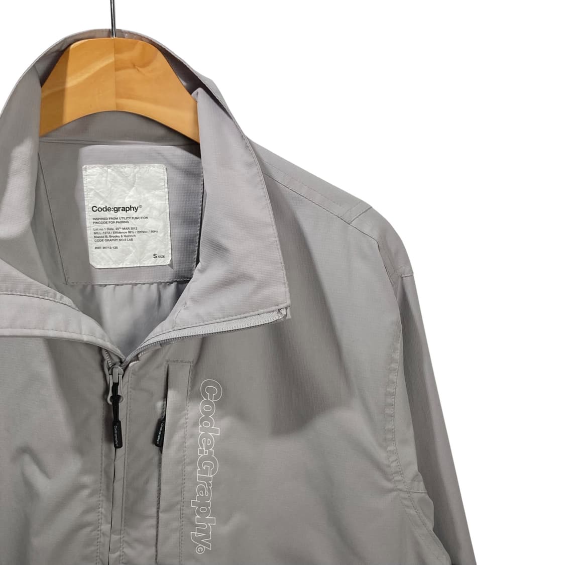 코드그라피 연그레이 투웨이 바람막이 상품이미지3