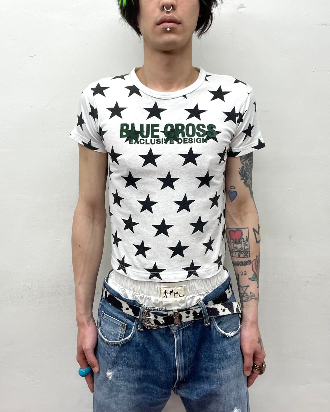  Blue Cross Black Star T-Shirt  상품이미지1