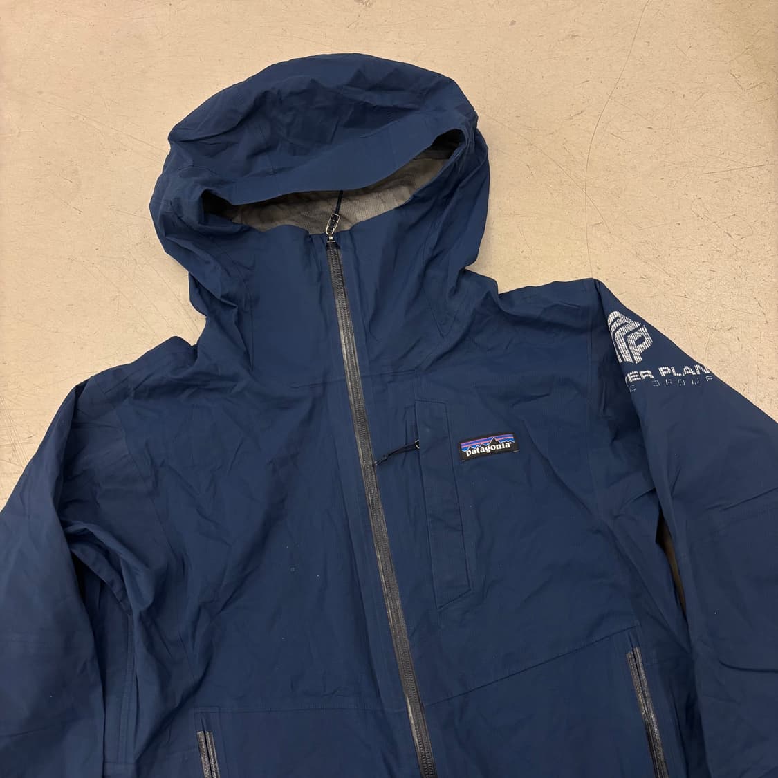 파타고니아 레인보우 쉐도우 바람막이 상품이미지2