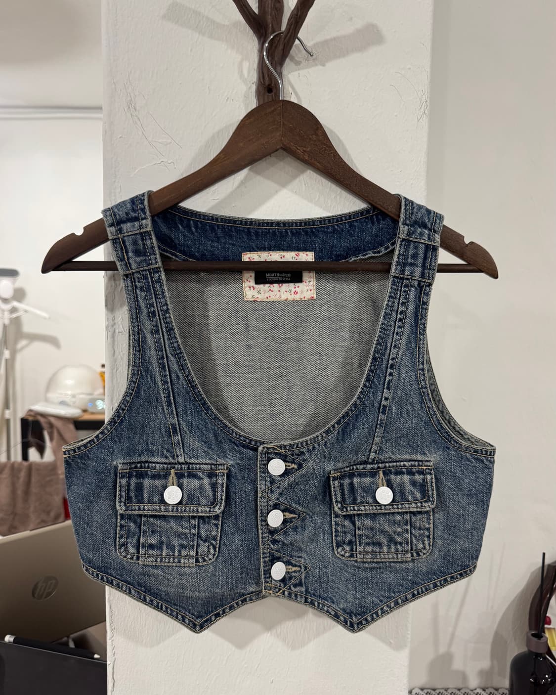 VINTAGE VEST 상품이미지1