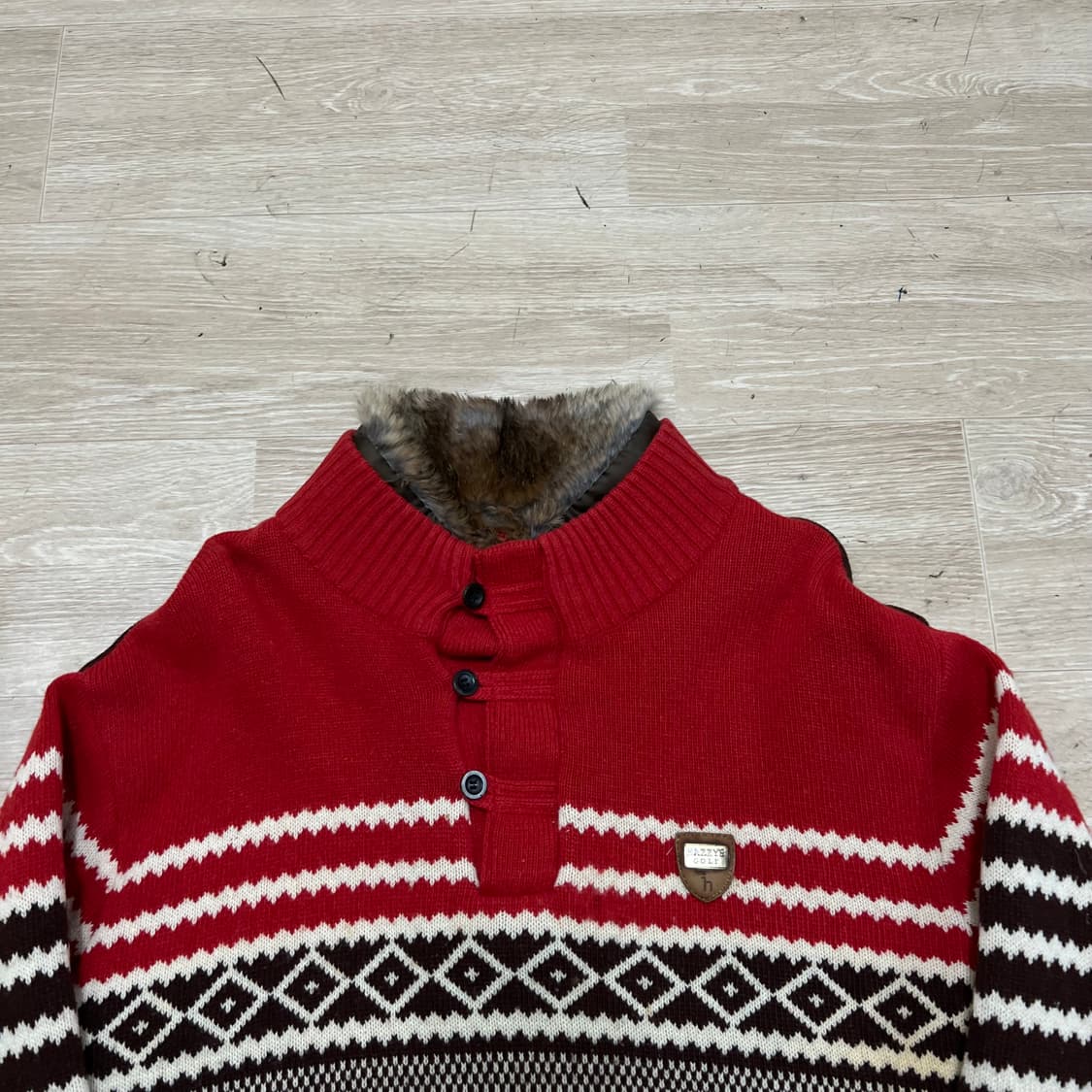 헤지스 골프 노르딕 퍼트리밍 하프 버튼업 방풍니트 [배색] L/100 상품이미지2