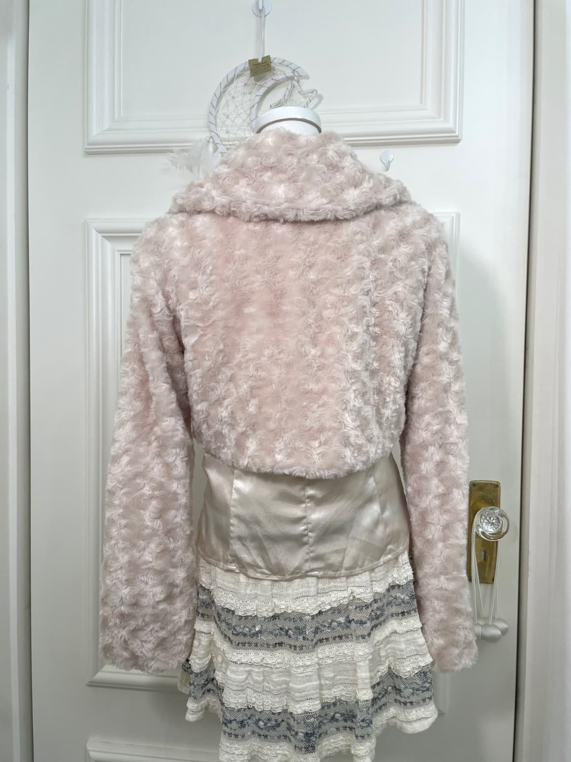 beige bow point collar mini fur jacket 상품이미지5