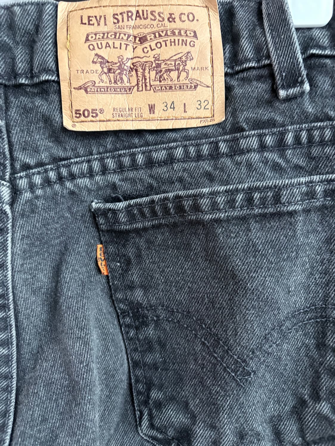 (34x32, 실측 33) 90s 리바이스 505 USA 흑청 블랙진 상품이미지4