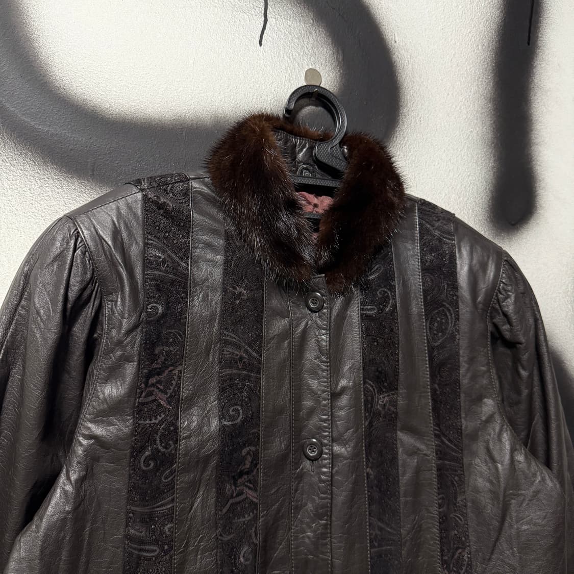 VTG 빈티지 딥 브라운 퍼 카라 스웨이드 디테일 소가죽 롱 코트 상품이미지3