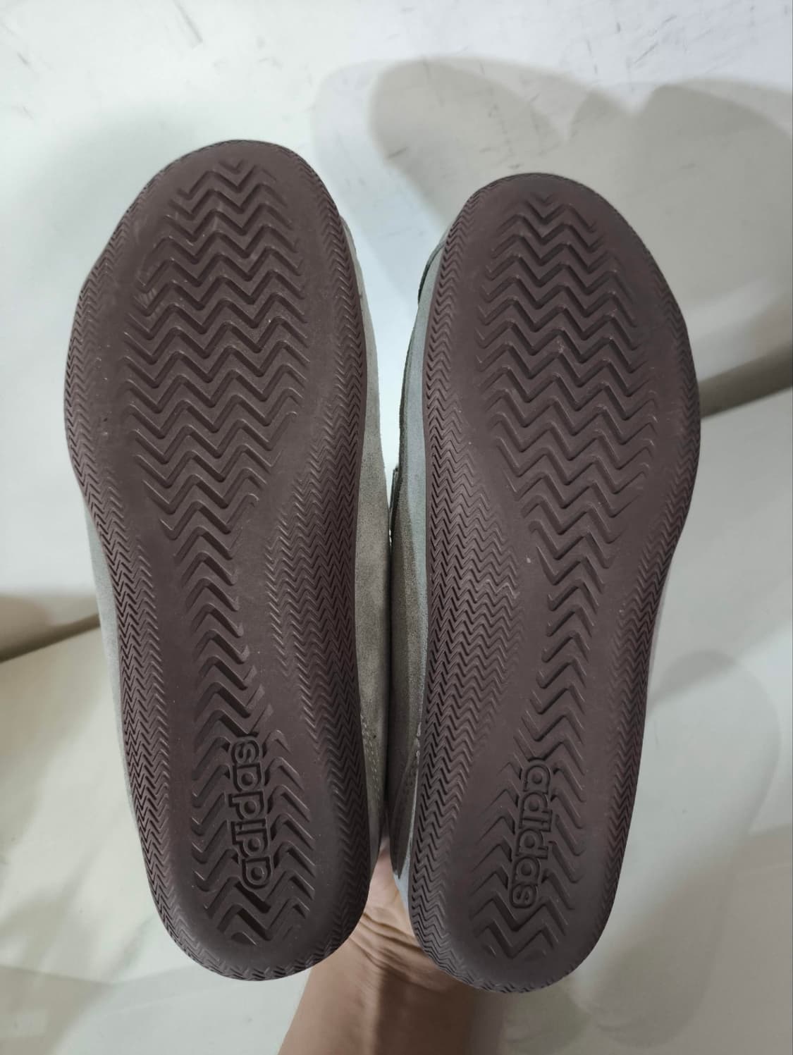 255mm 아디다스 FOS 어반레브리 스니커즈 실버 상품이미지9