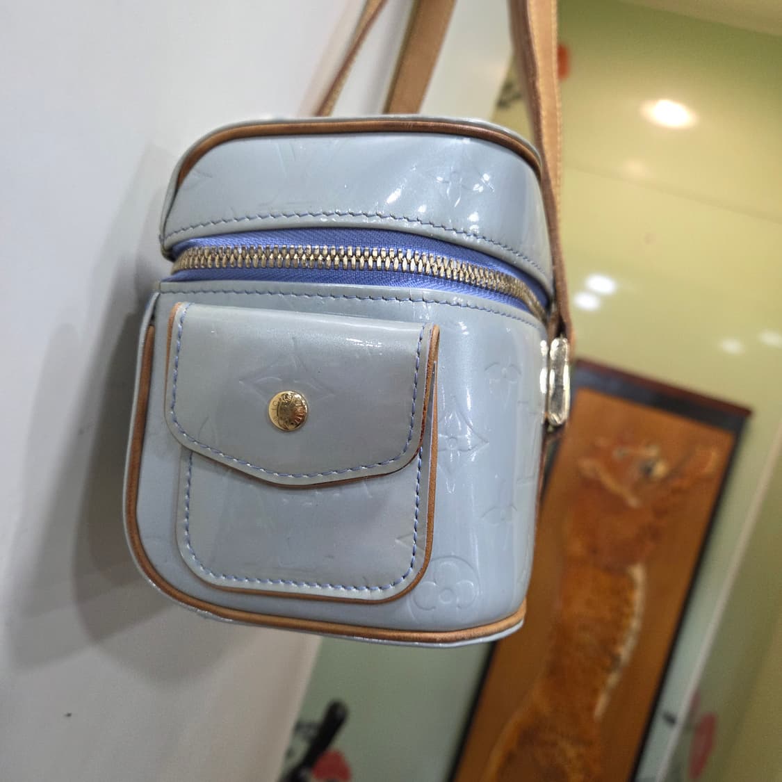 루이비통 베르니 설리반 숄더백 상품이미지3