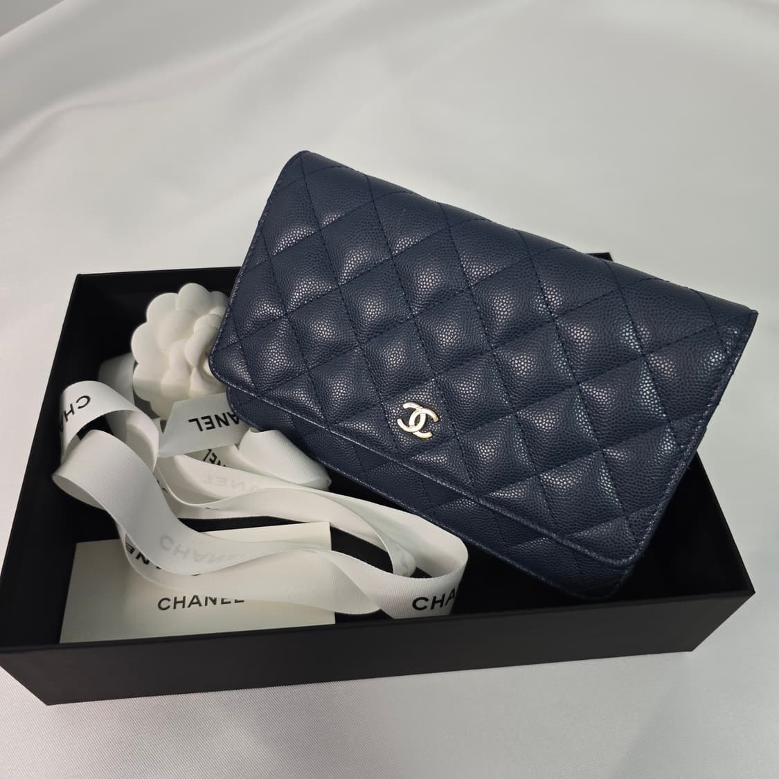 샤넬 클래식 woc 케비어 네이비 금장 상품이미지2