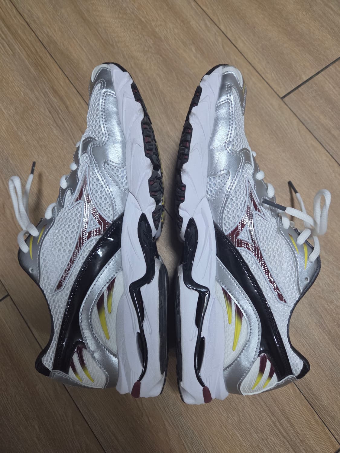 [270] 미즈노 웨이브 라이더 10 - 화이트:카베르네:실버 상품이미지2