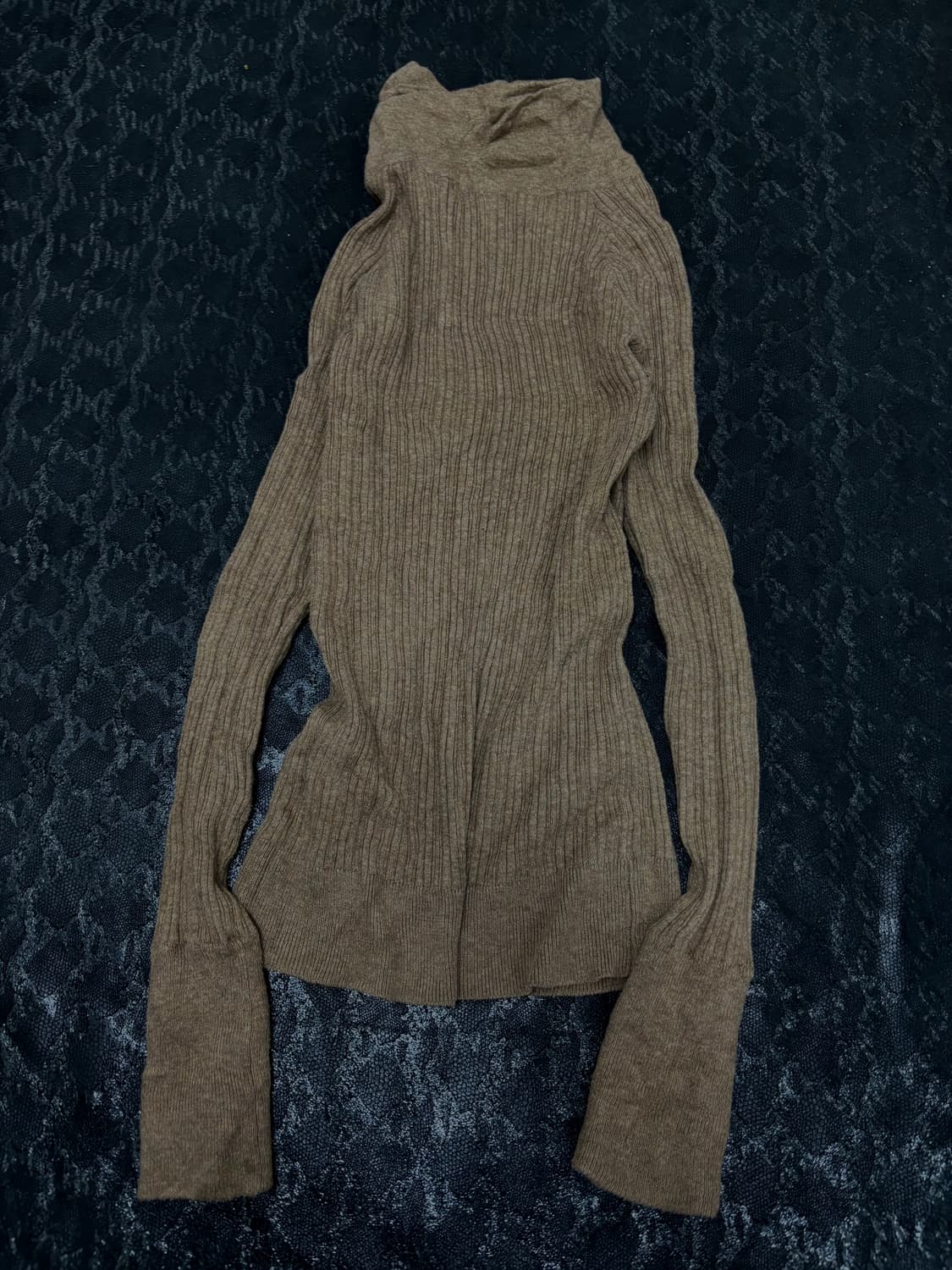 “Vintage” 00‘s Slim Fit turtleneck sleev 상품이미지8