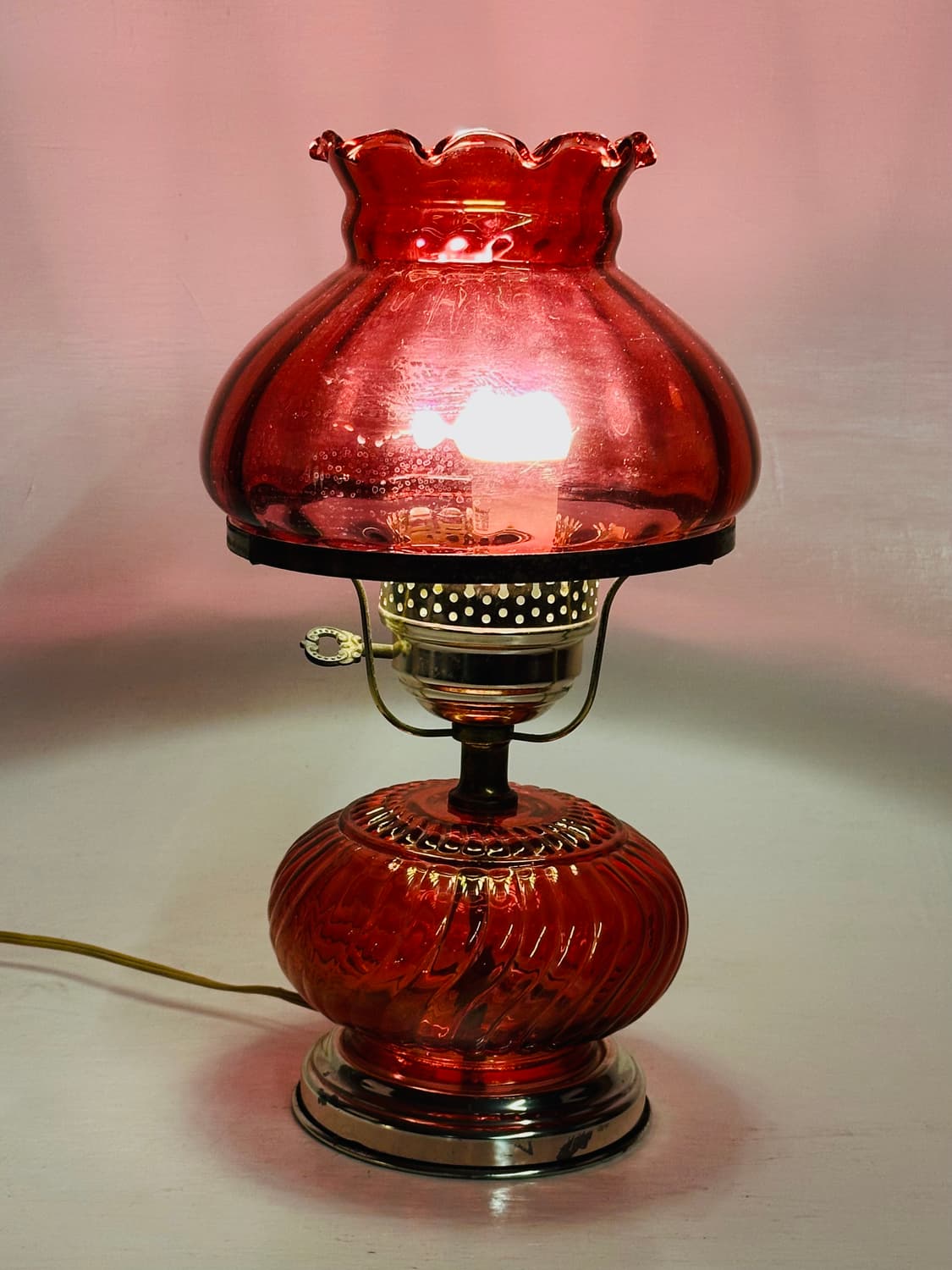 미국 빈티지 fenton 크랜베리 스월 글라스 램프 조명 상품이미지8
