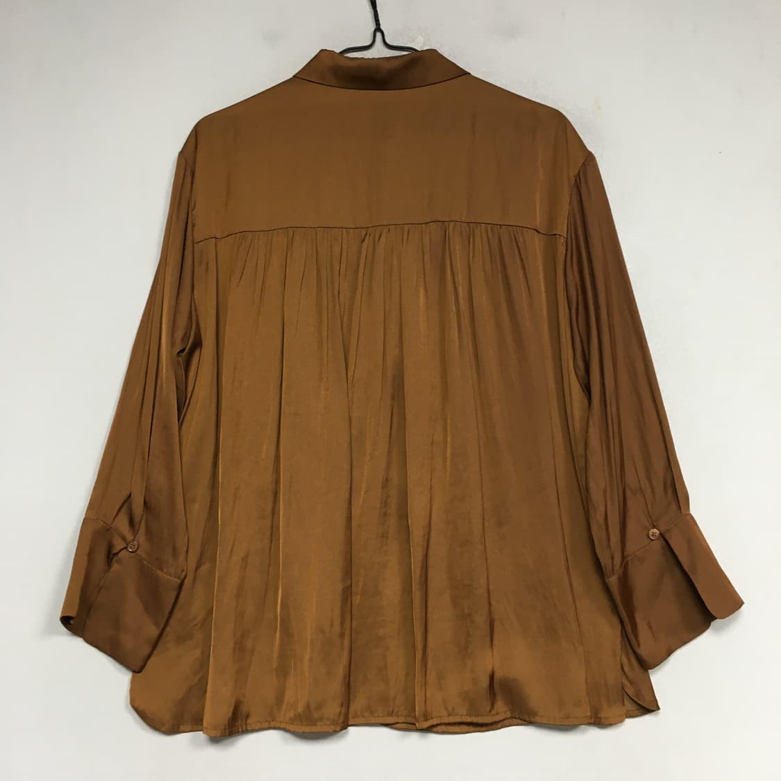쟈딕앤볼테르 버튼 새틴 블라우스 S 상품이미지5