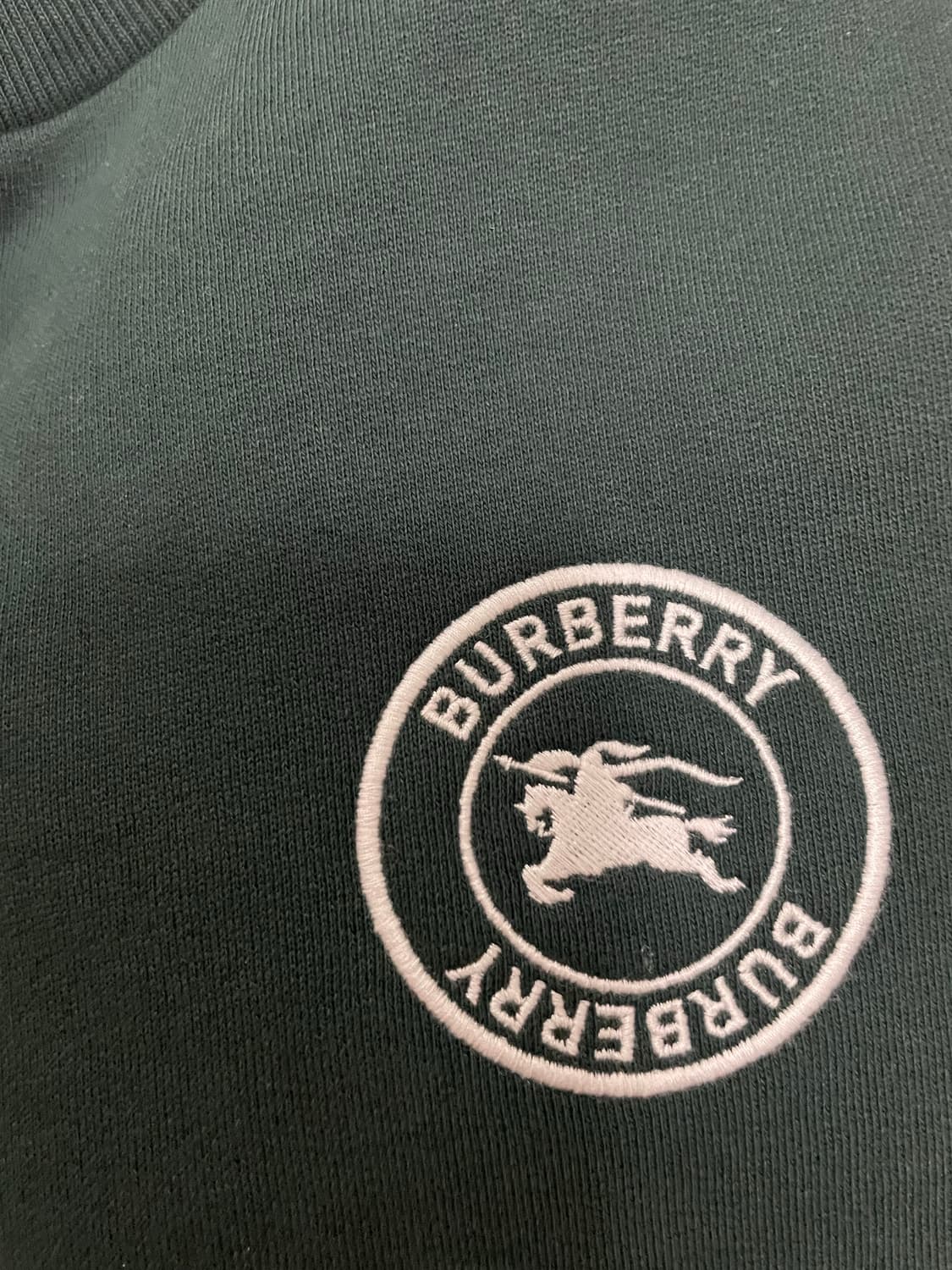 버버리 맨투맨 상품이미지2