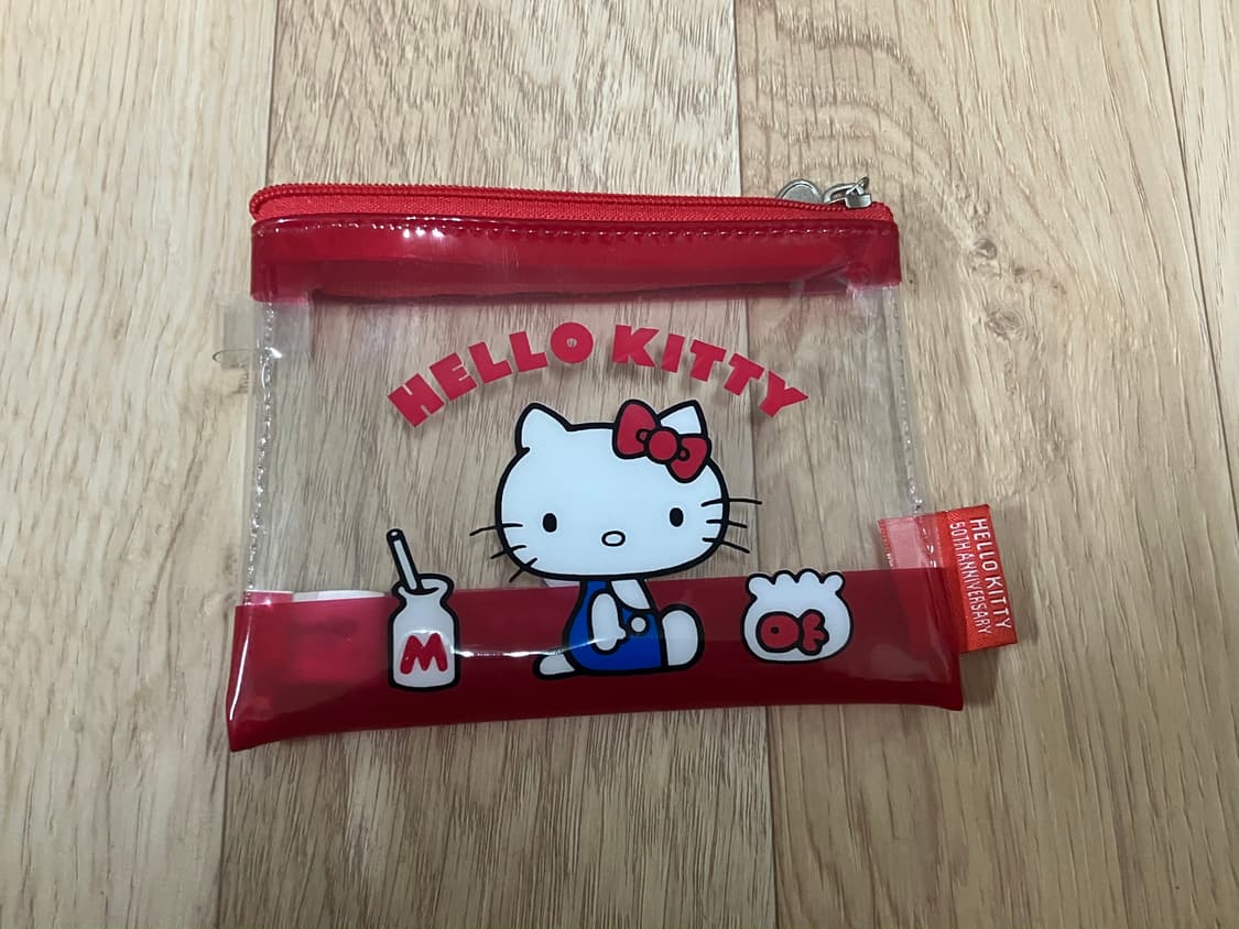 헬로키티 50주년 투명 파우치 상품이미지1