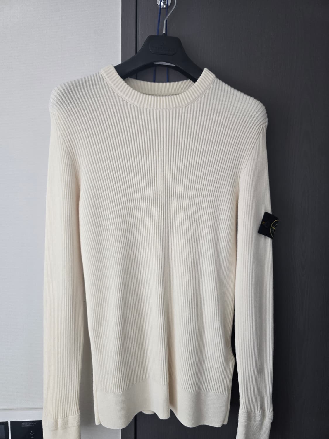 스톤아일랜드 아이보리 리브 니트 M(정품) 상품이미지1