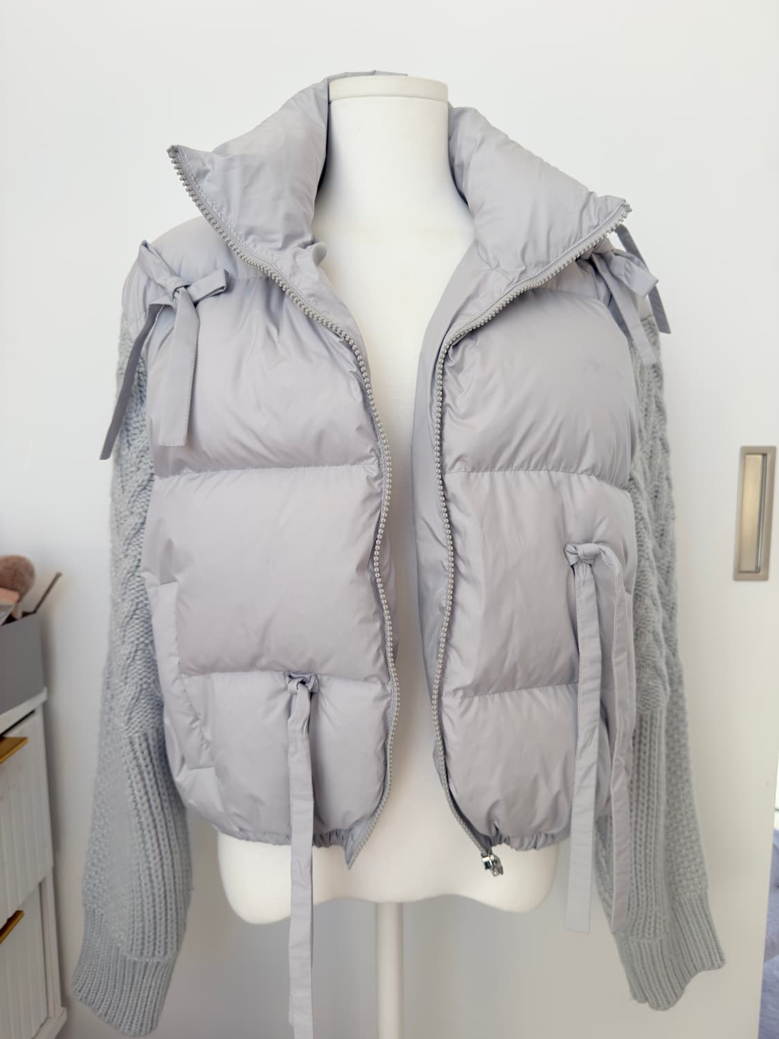 더티스 리본 덕다운 그레이 패딩 상품이미지2