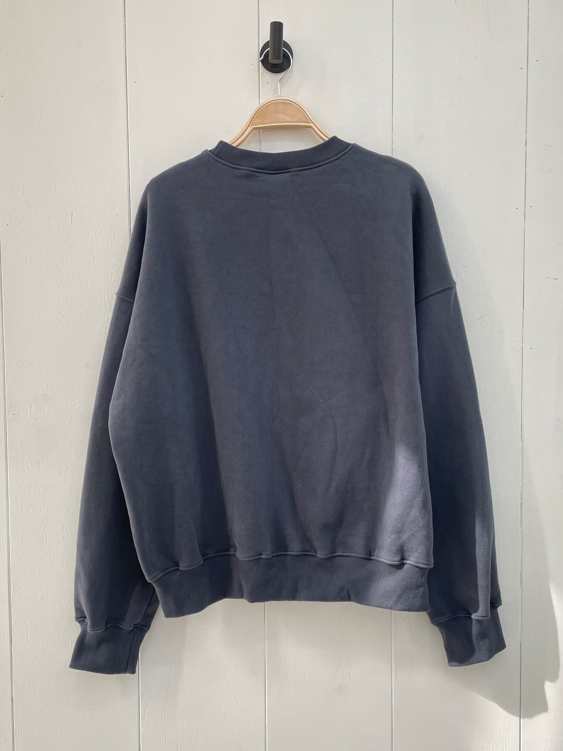 테켓(teket) 그래픽 로고 스웨트셔츠 상품이미지7