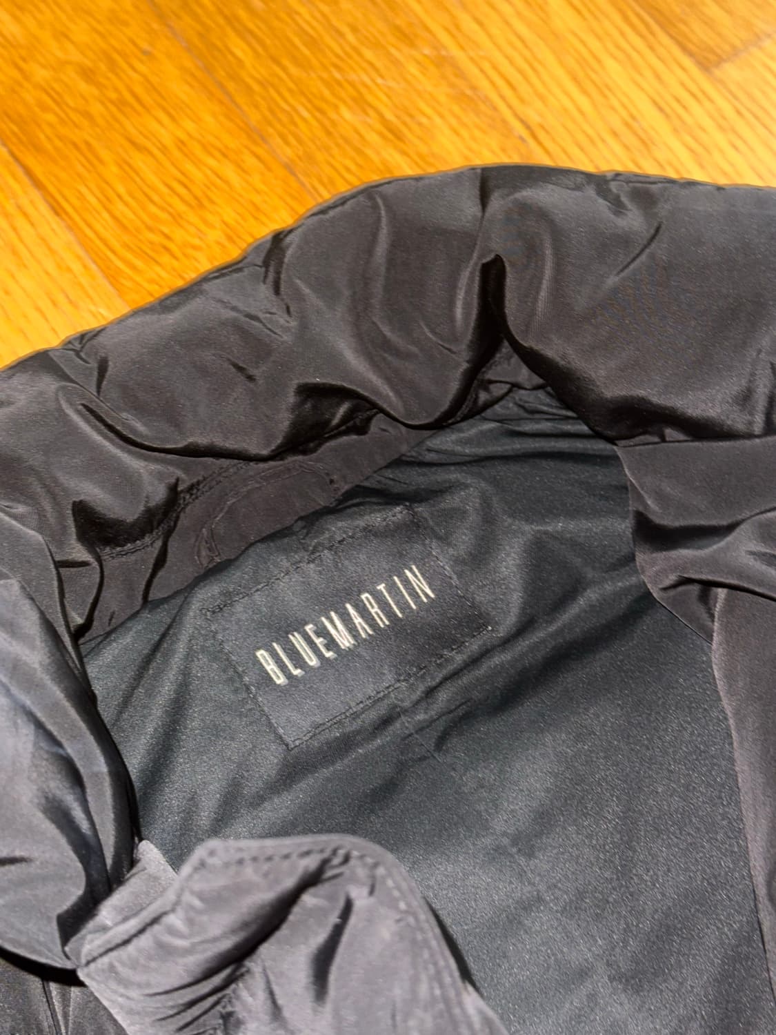 블루마틴(BLUEMARTIN) 롱 패딩 조끼 블랙 상품이미지2