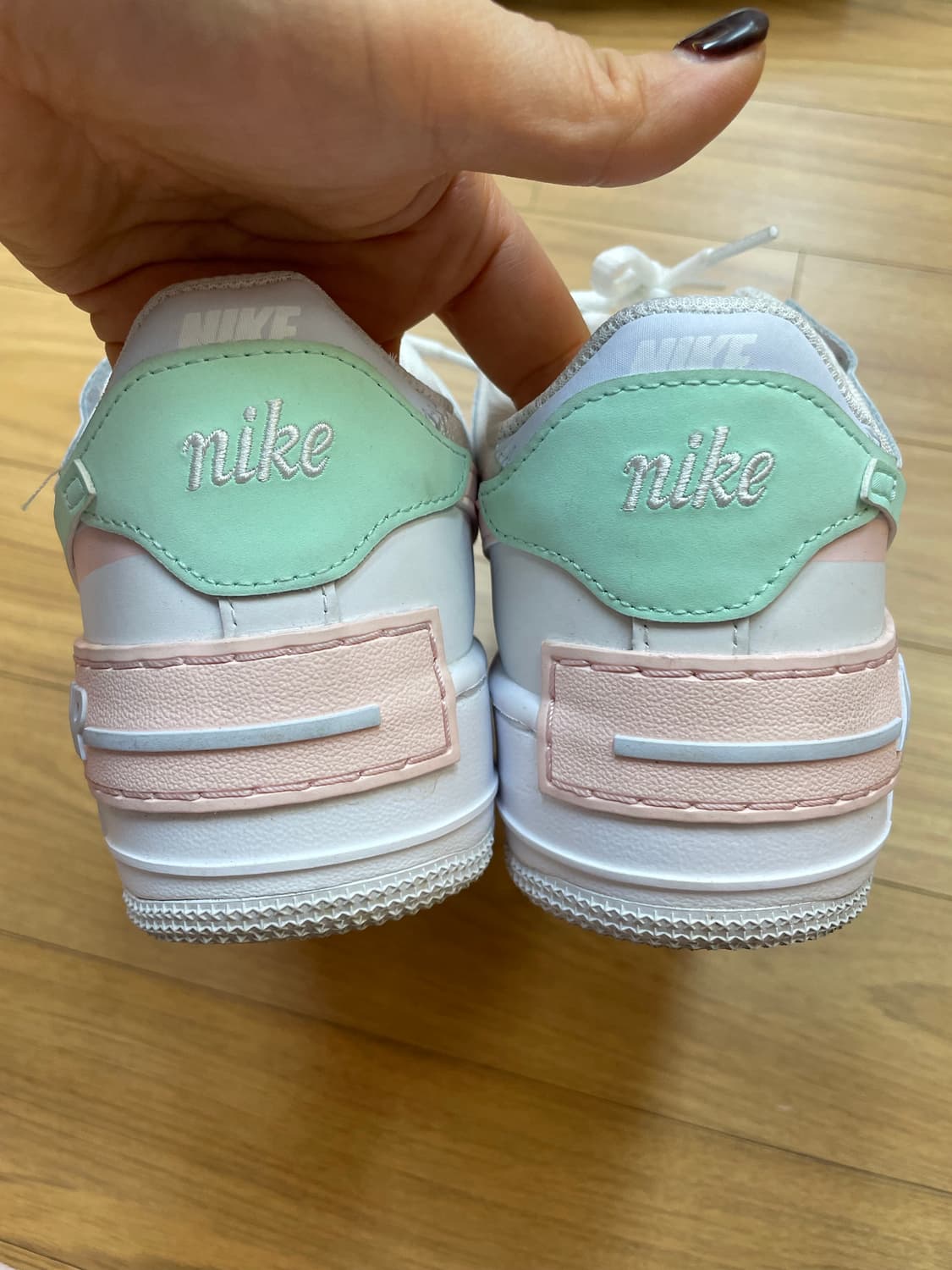 나이키 에어포스 1 쉐도우 흰핑민 상품이미지3