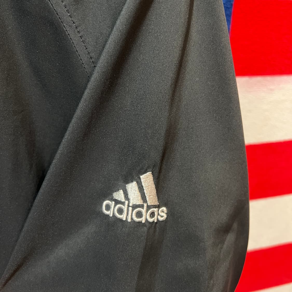 아디다스 검정 나일론 웜업 상품이미지2