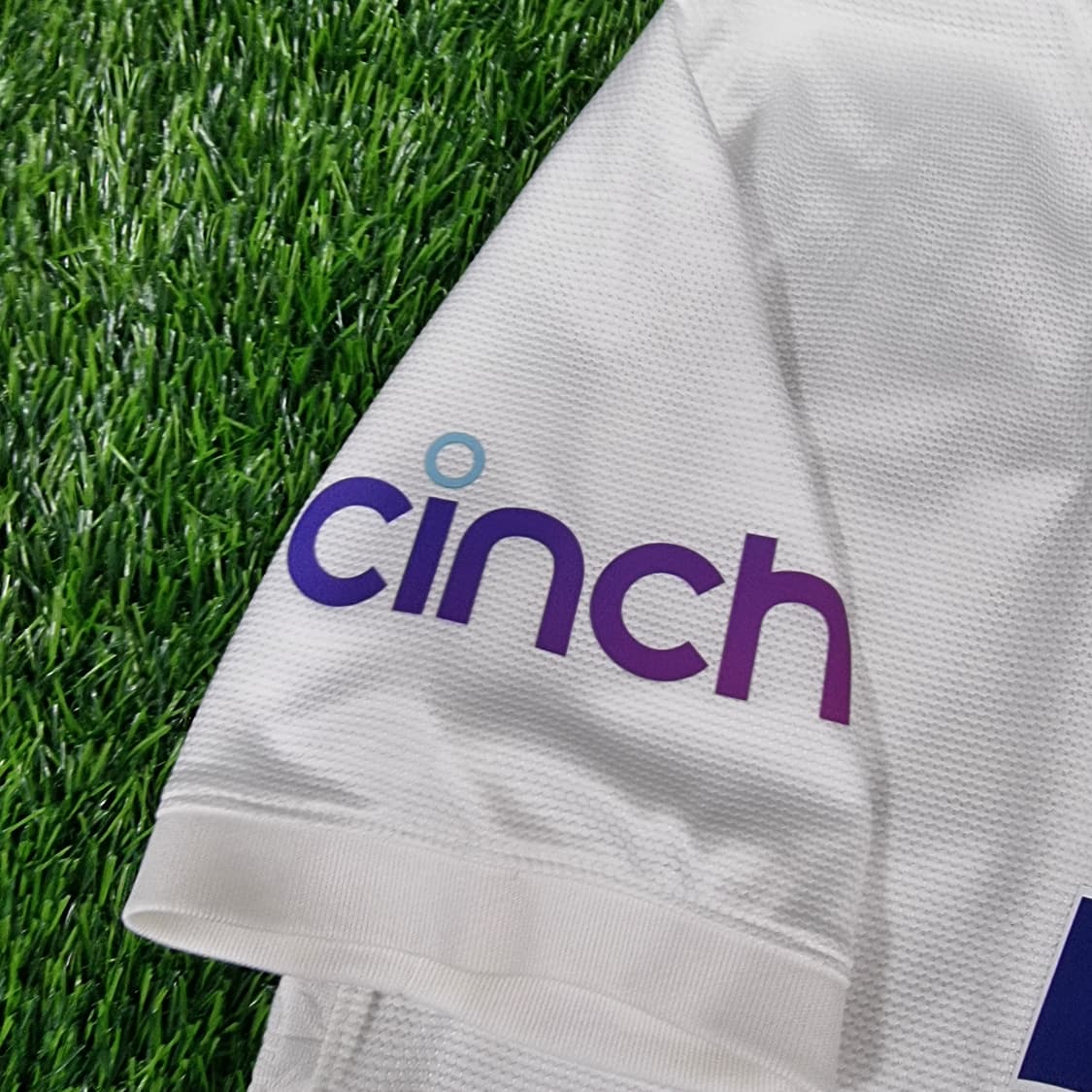 21-22시즌 토트넘 홈 유니폼 #7 손흥민 상품이미지5