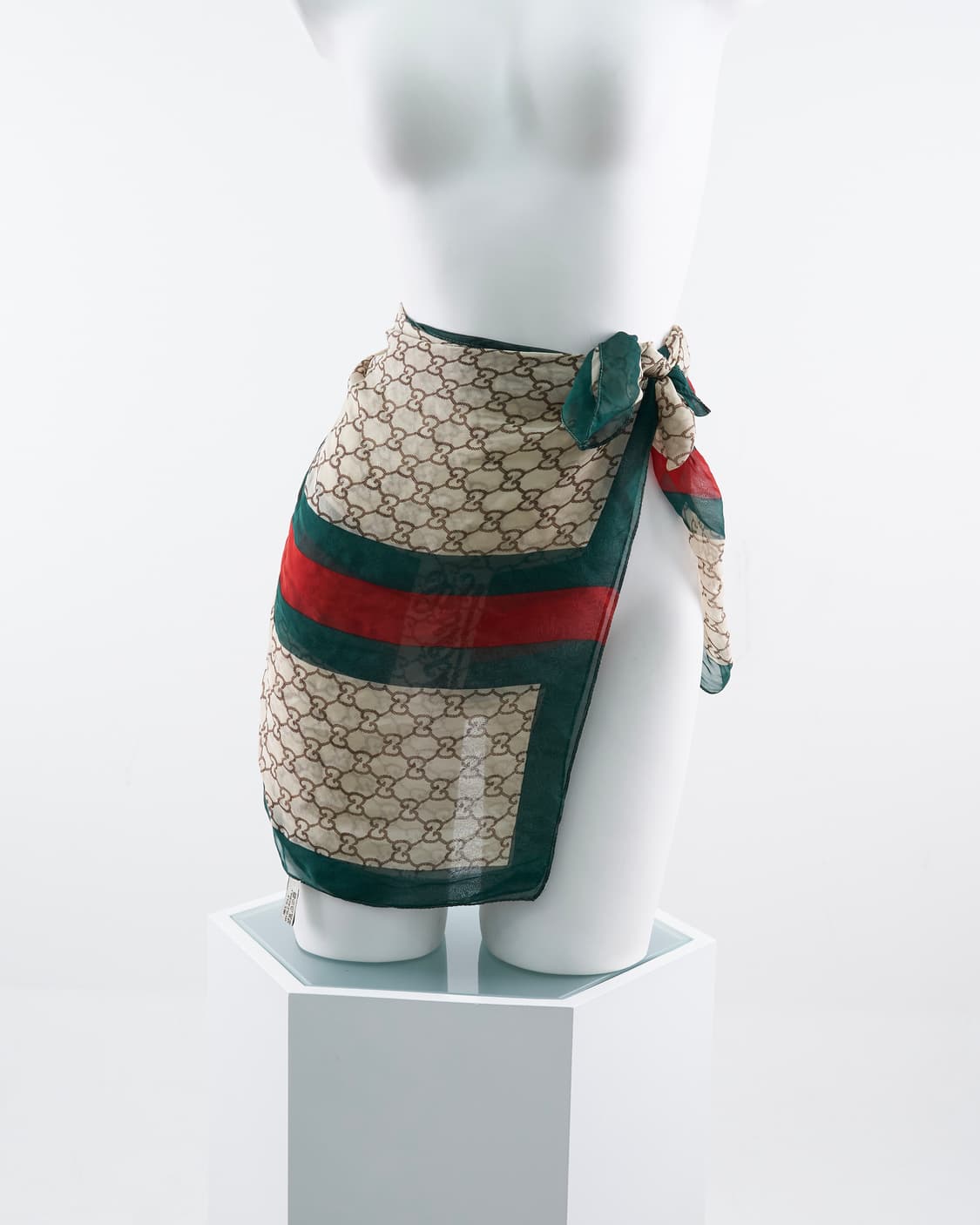 Gucci 실크 로고 스카프 상품이미지4