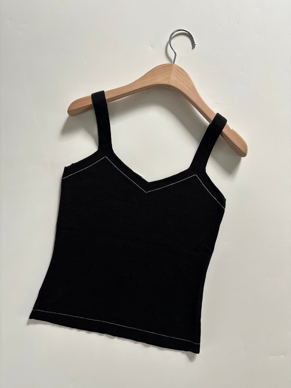 Armani 아르마니 꼴레지오니 블랙 니트 슬리브리스 상품이미지3