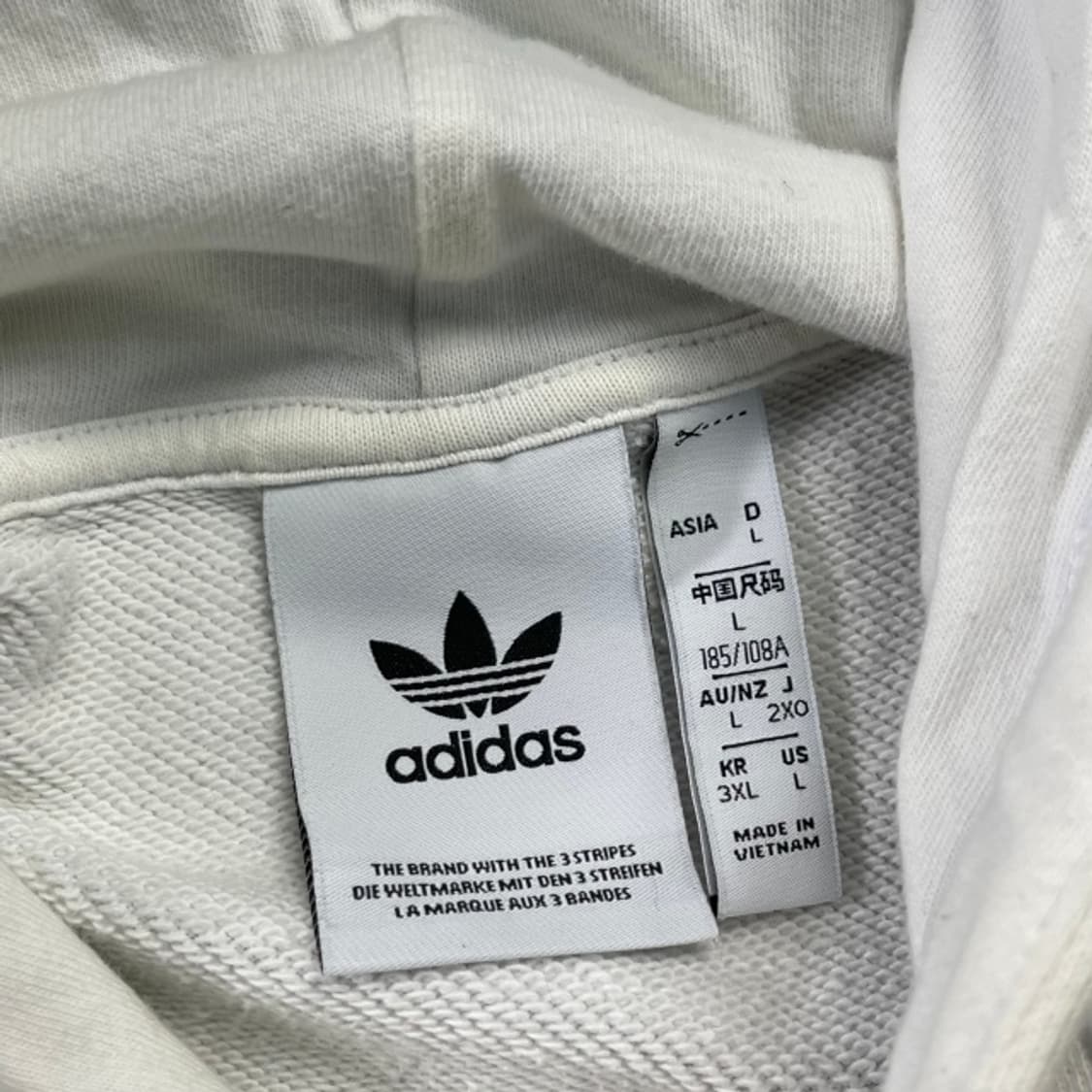 105 아디다스 후드티  상품이미지3