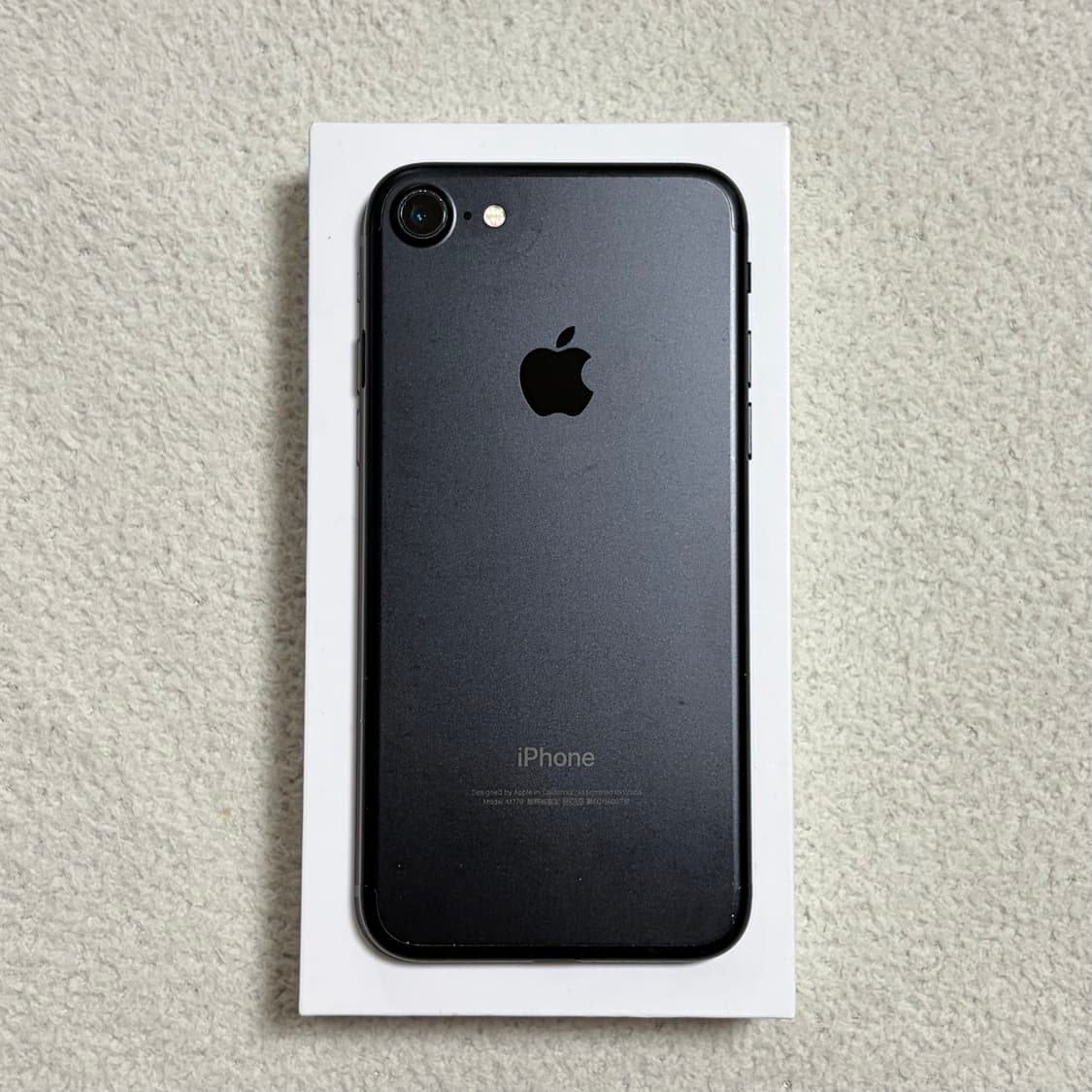 아이폰7 매트블랙 32기가 ( 순정 ) 상품이미지1